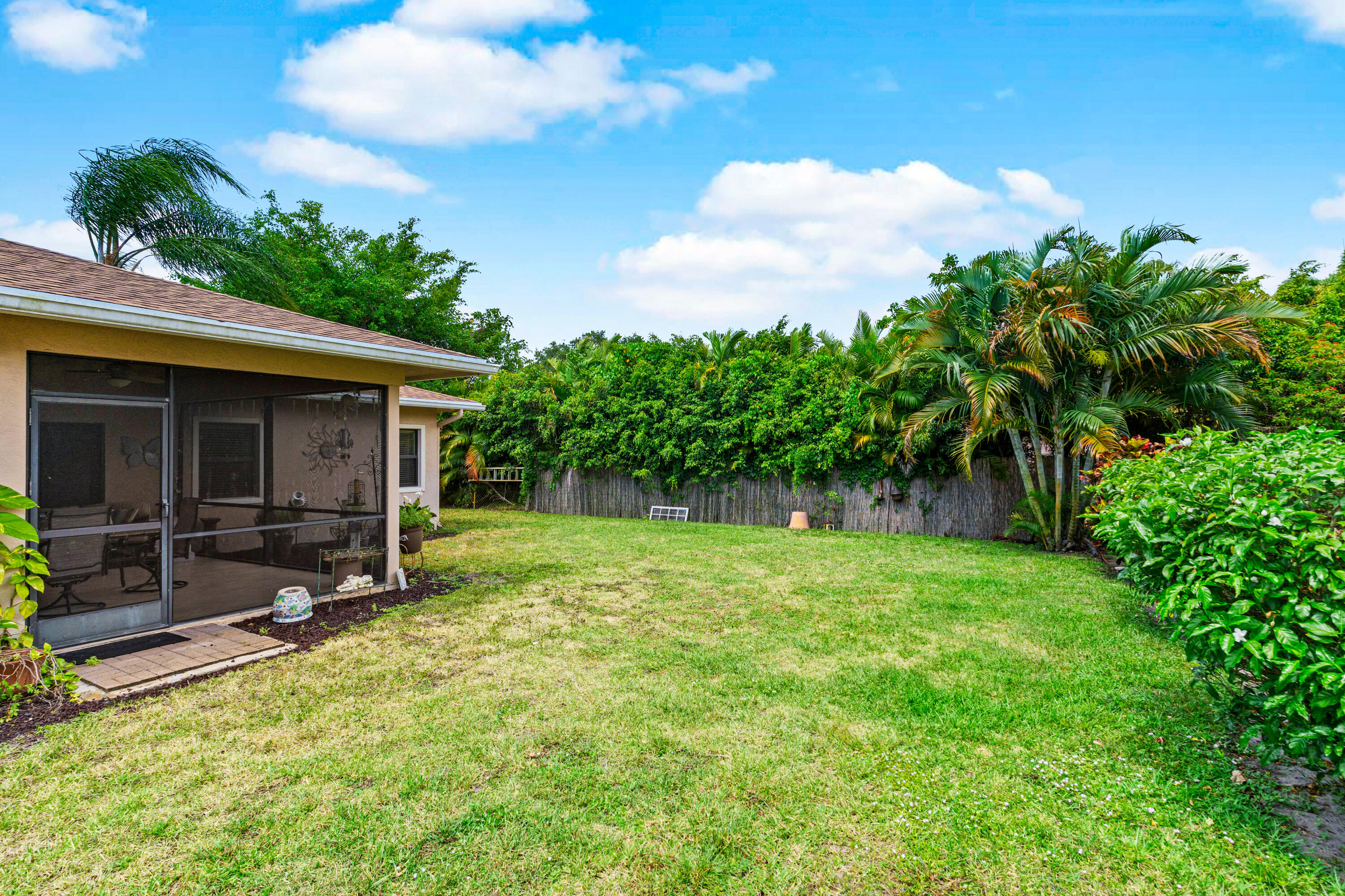 5175 Beechwood Road