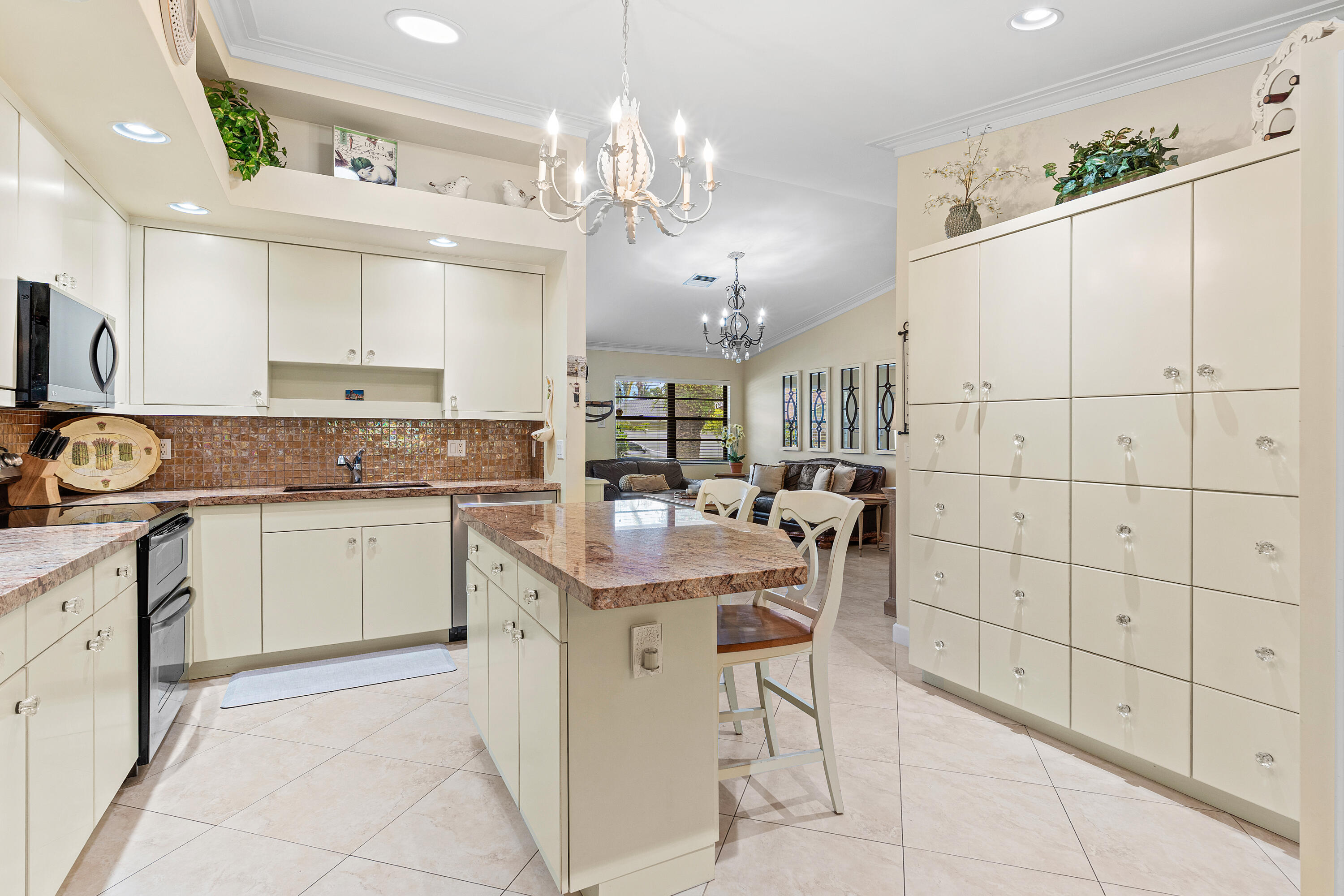 5175 Beechwood Road
