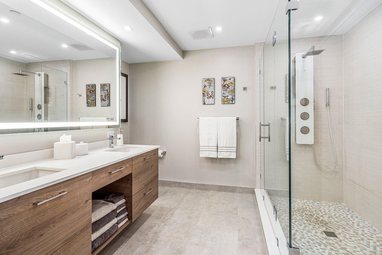 1035 S Federal Highway 406
