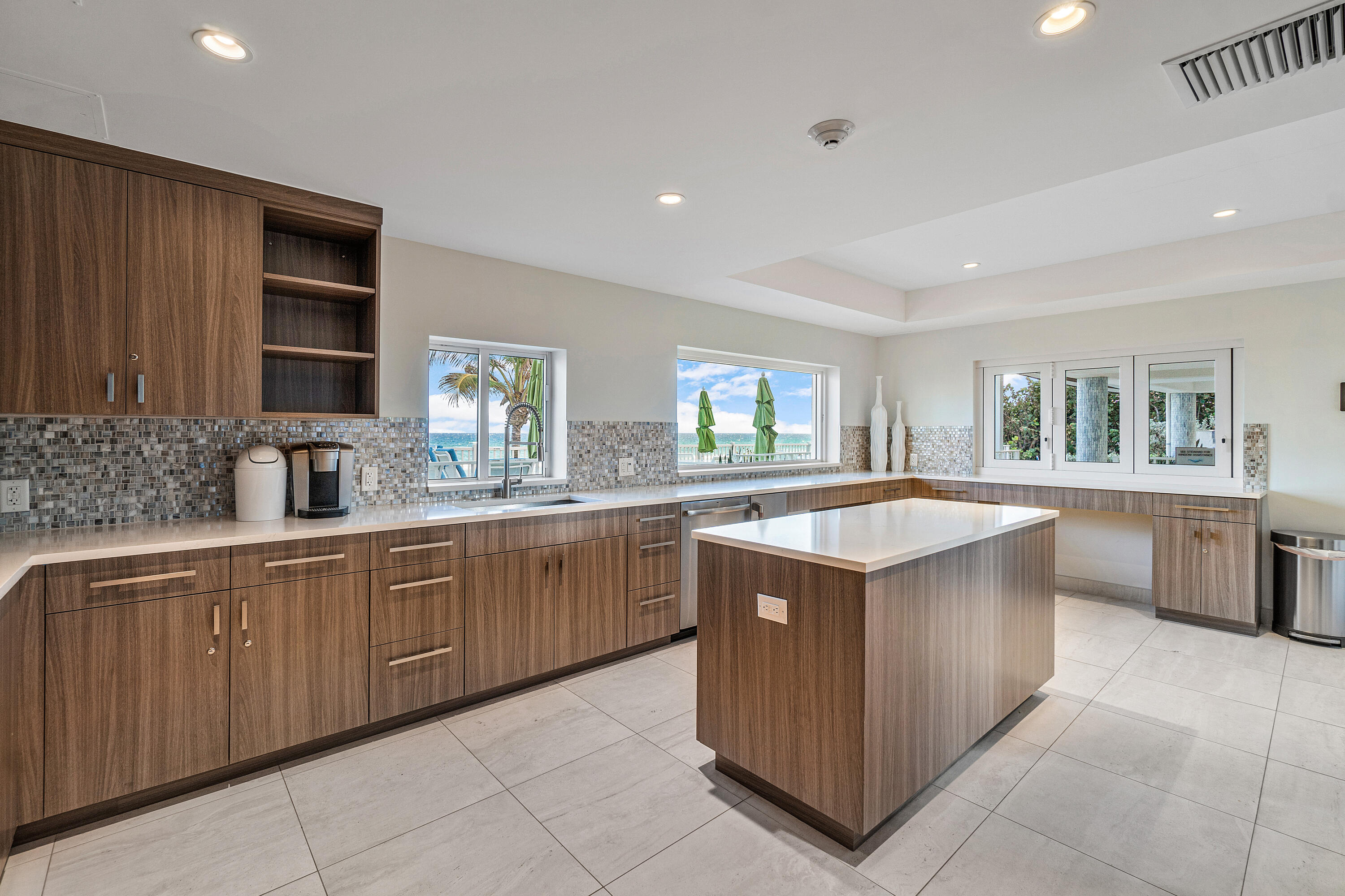 4600 S Ocean Boulevard 602