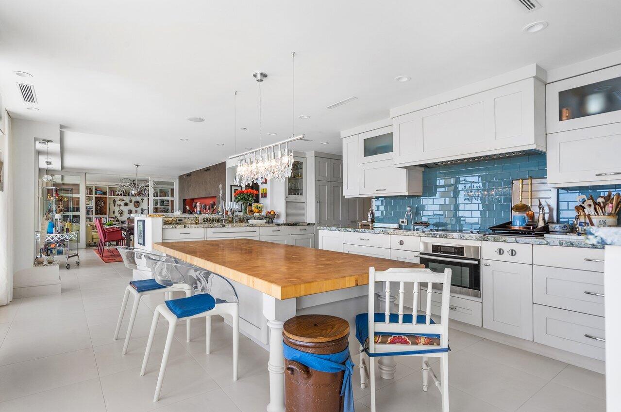 2727 S Ocean Boulevard 801 & 805