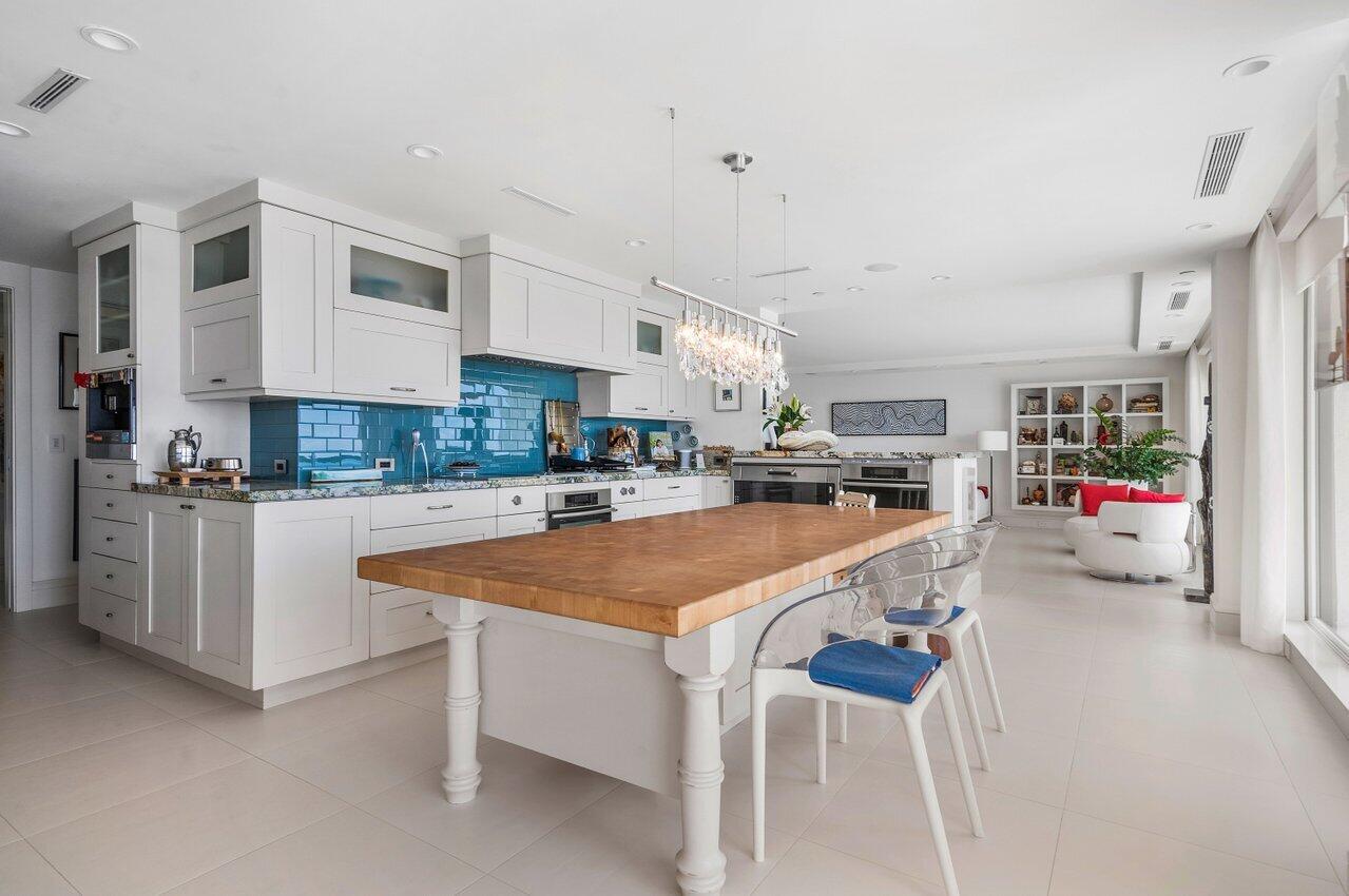2727 S Ocean Boulevard 801 & 805