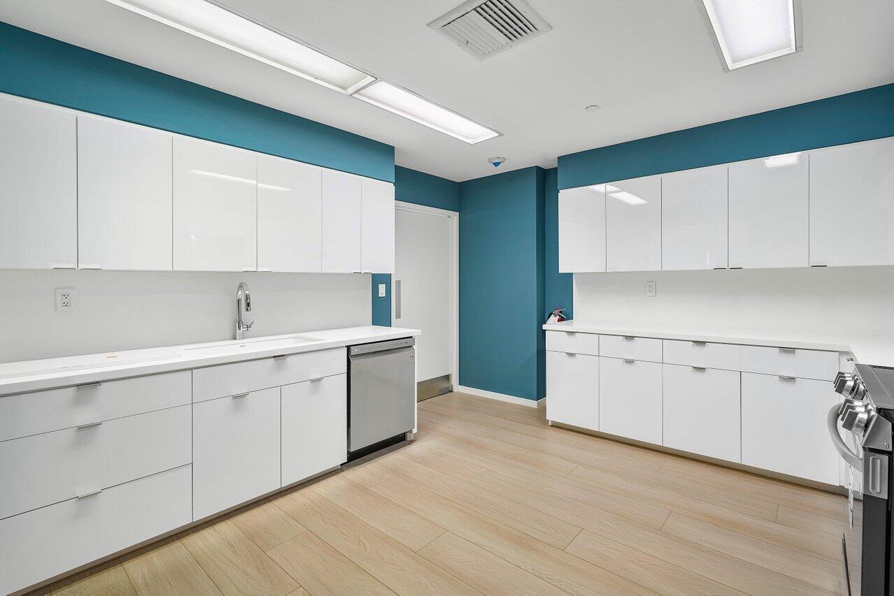 2727 S Ocean Boulevard 801 & 805