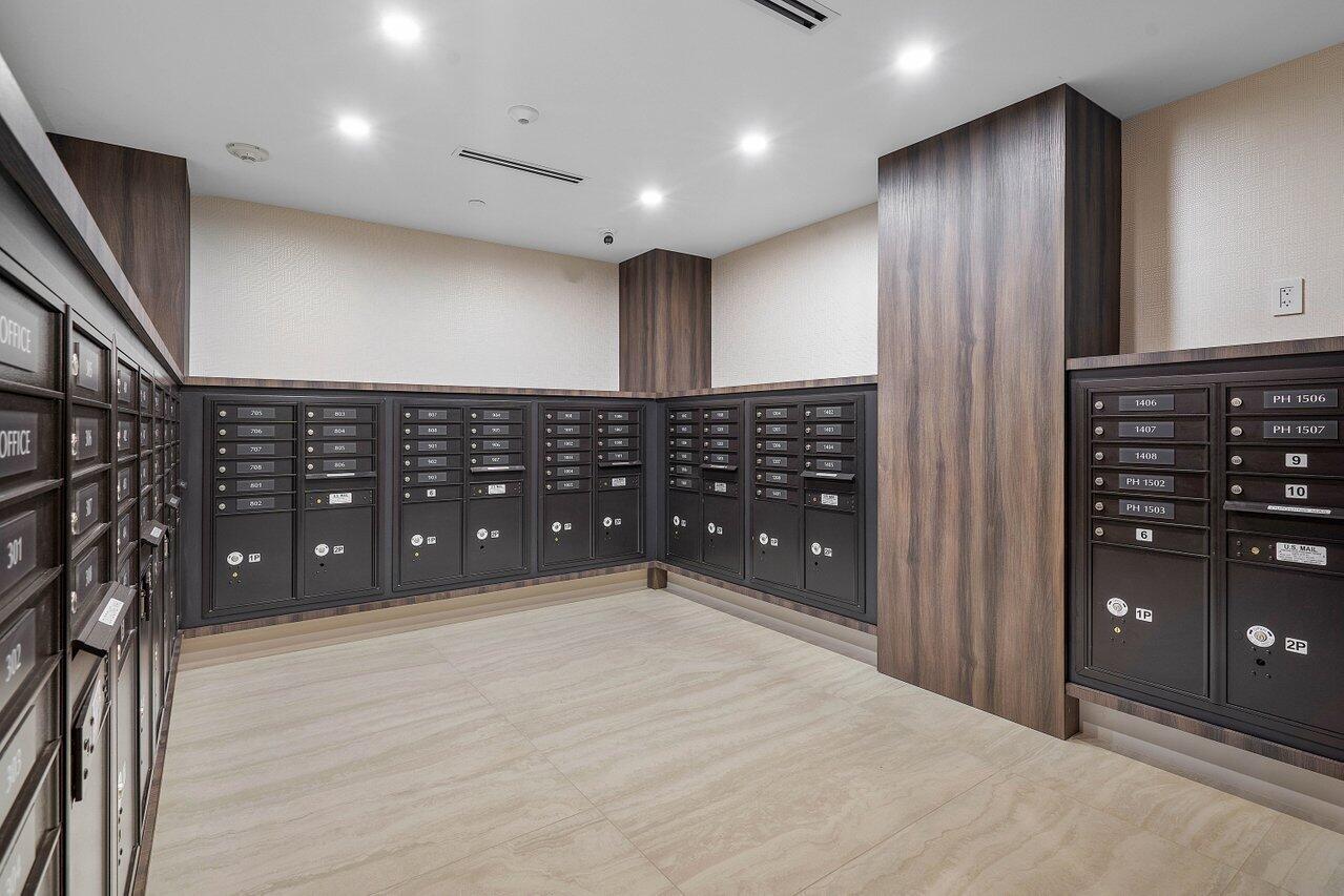 2727 S Ocean Boulevard 801 & 805