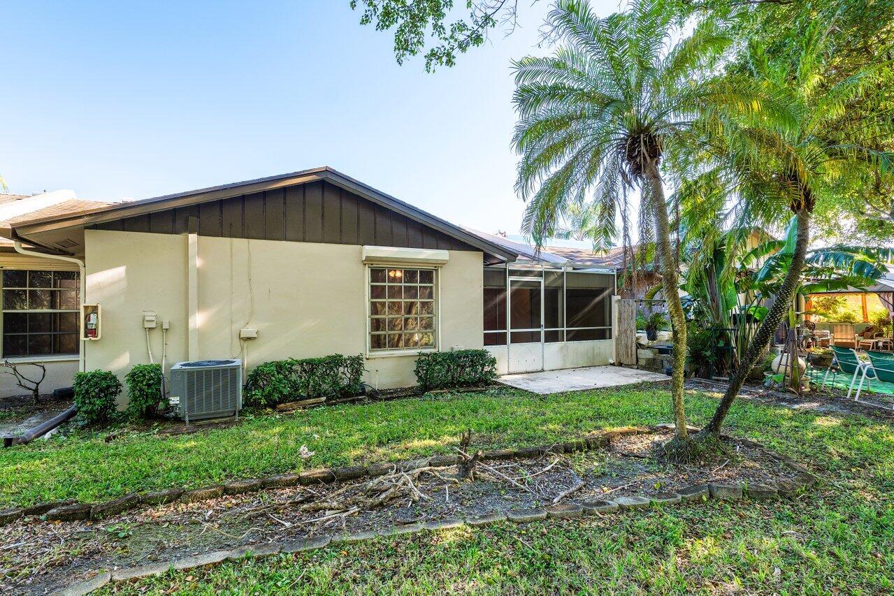 5424 Viburnum Circle