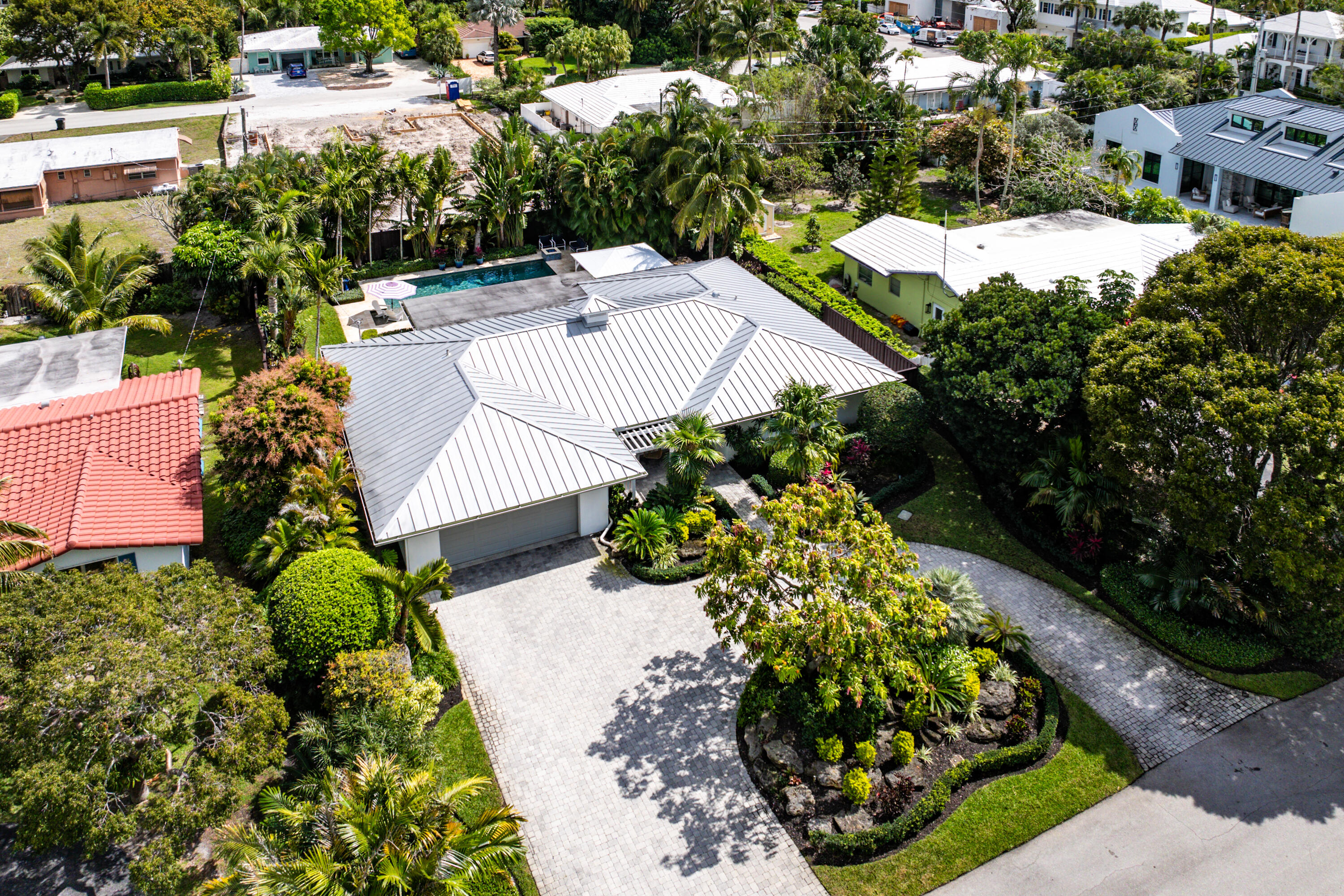 801 NW 4th Avenue