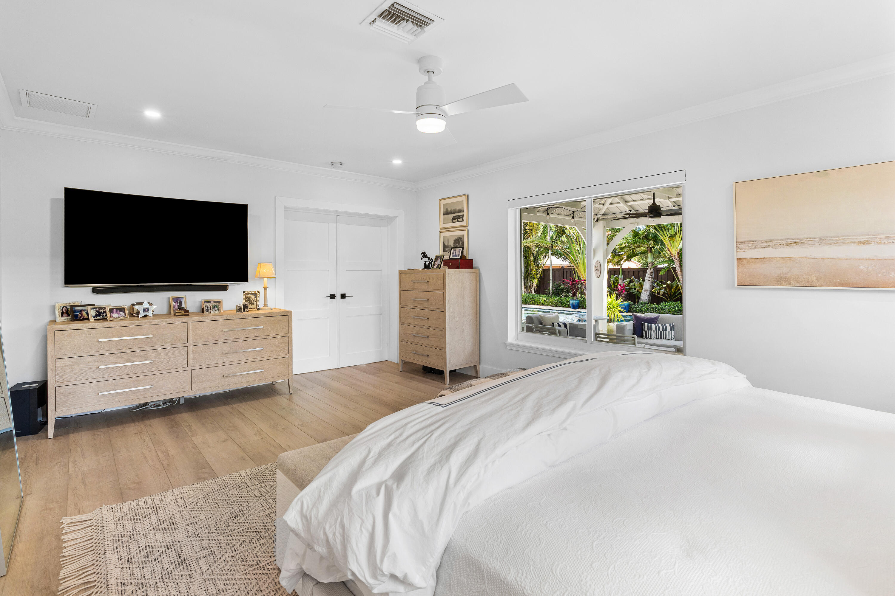 801 NW 4th Avenue