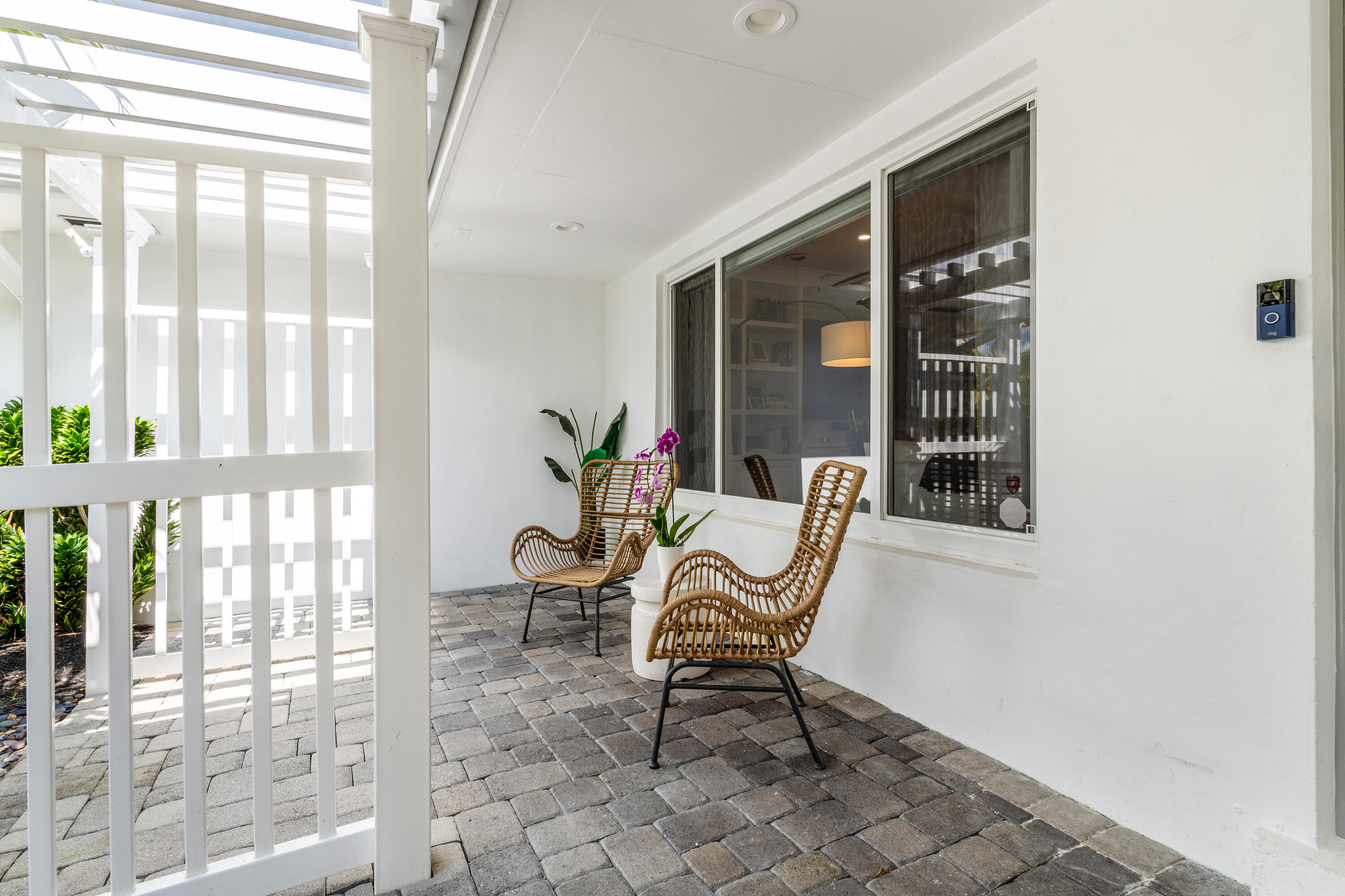 801 NW 4th Avenue