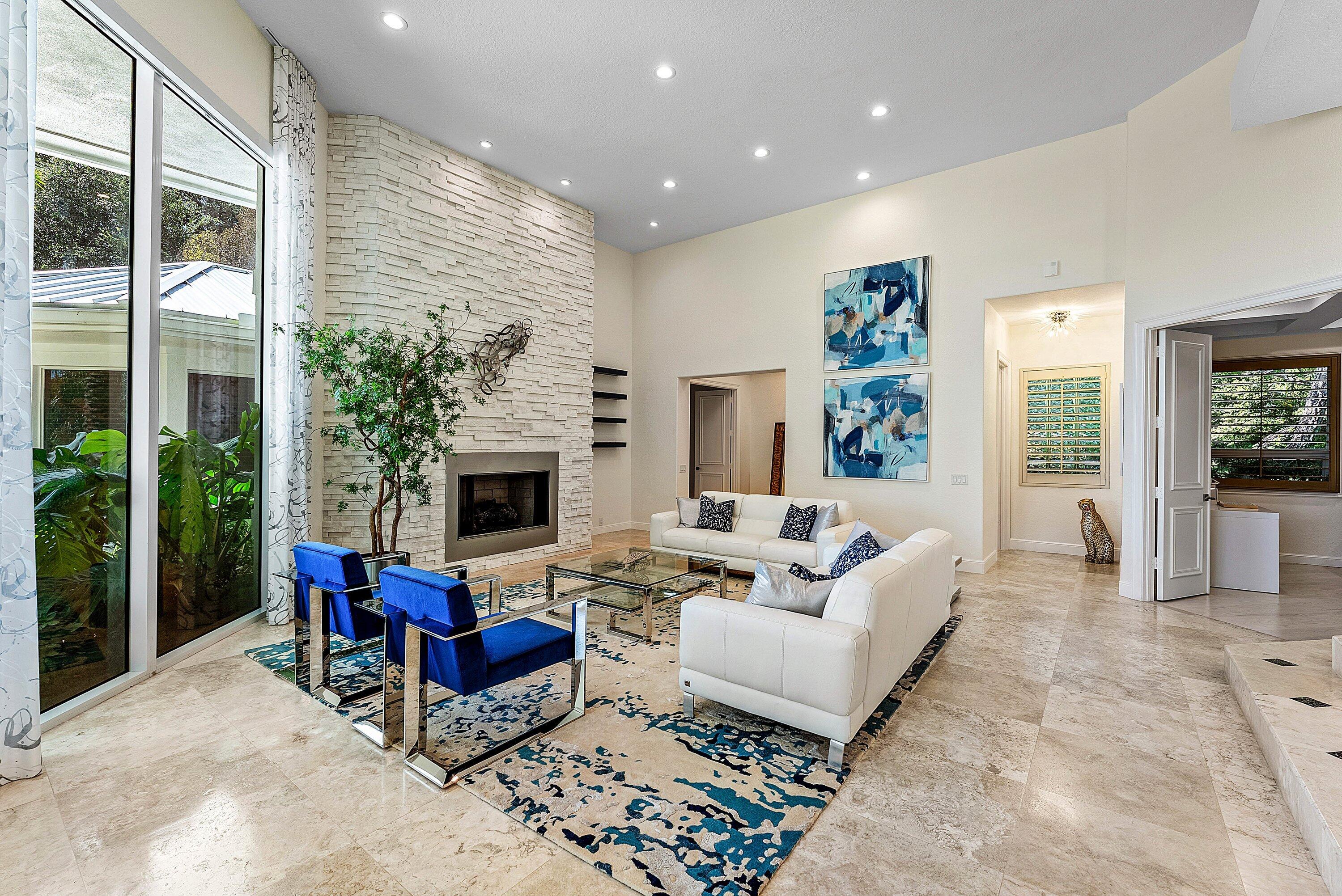 225 Oakview Drive