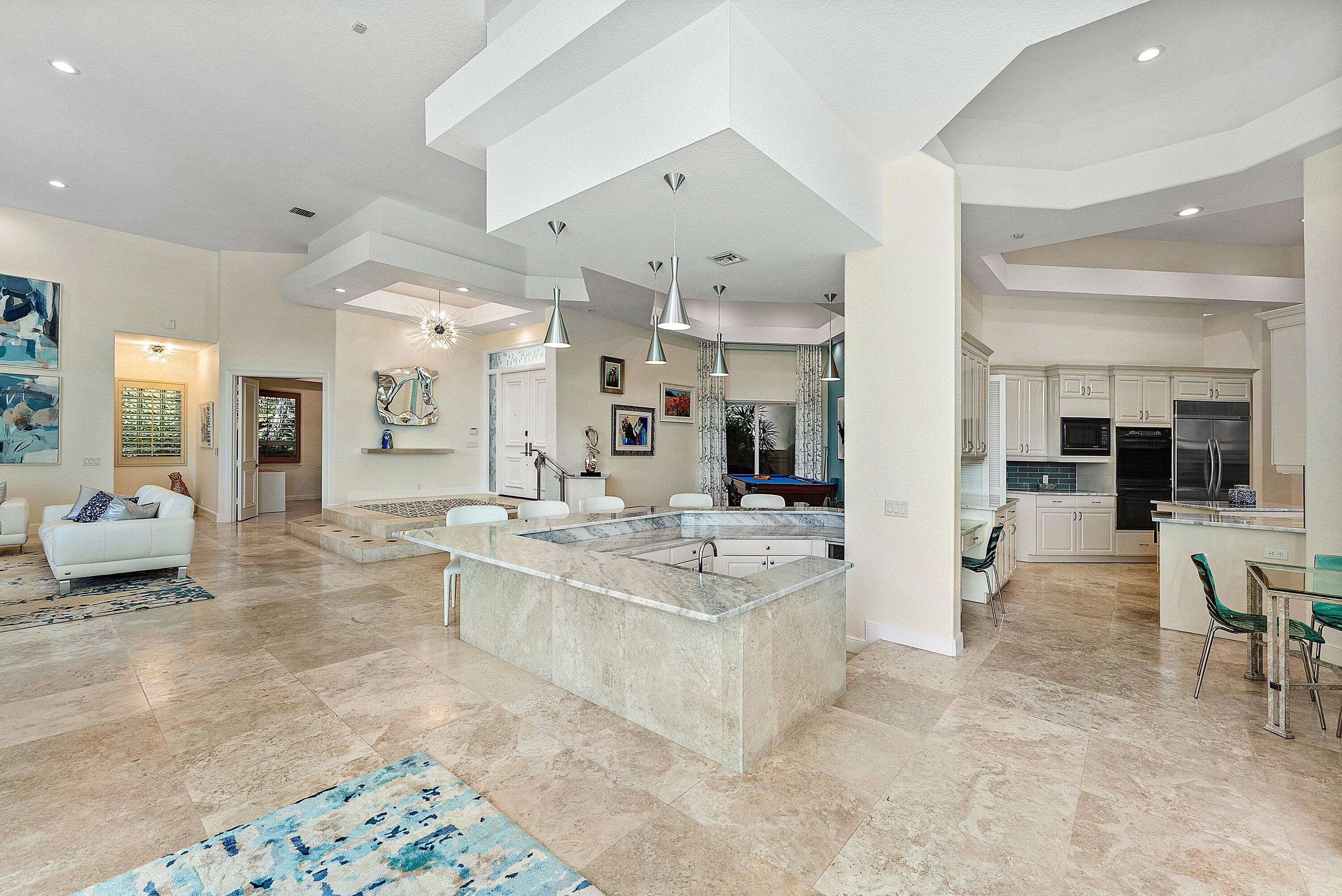225 Oakview Drive