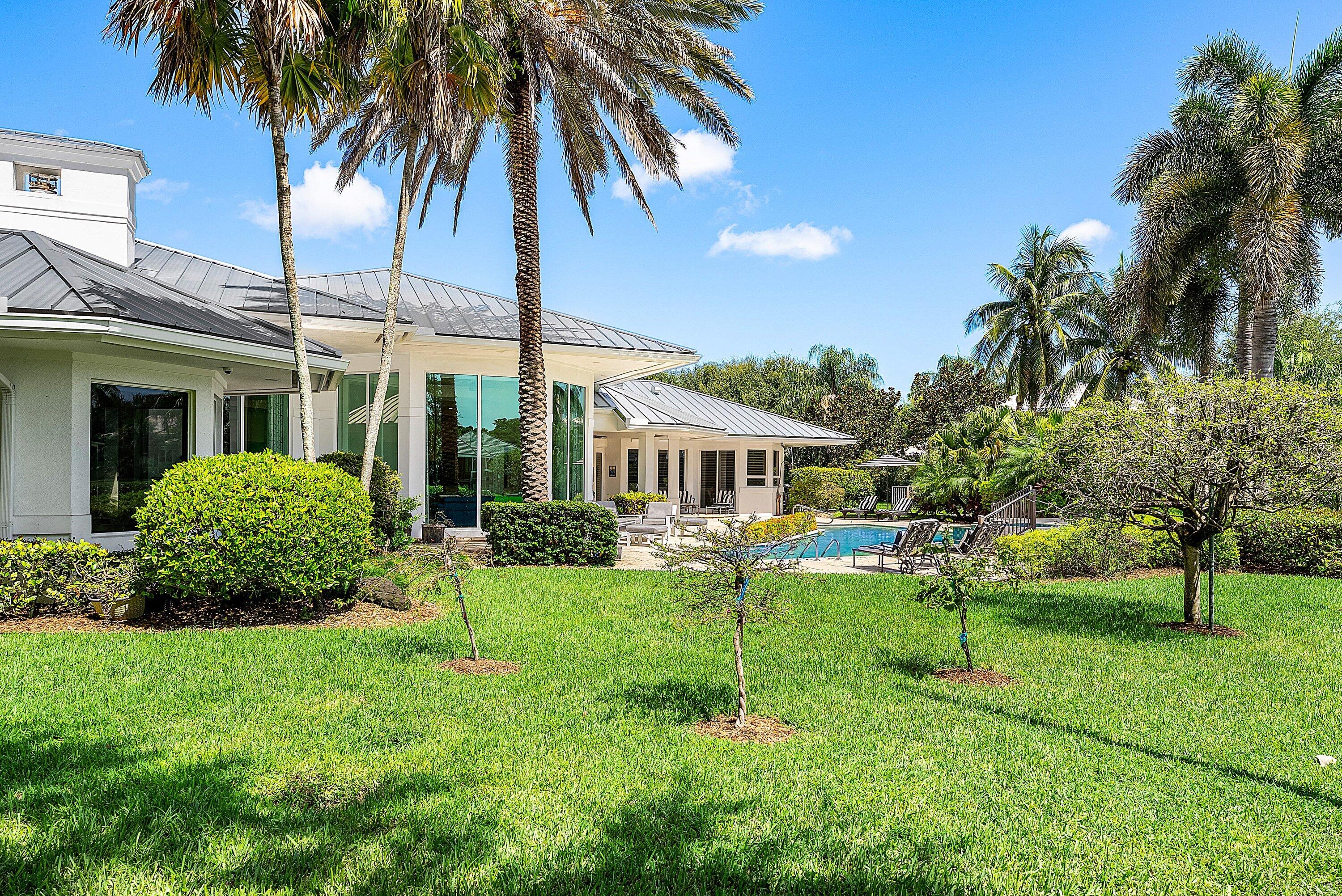 225 Oakview Drive
