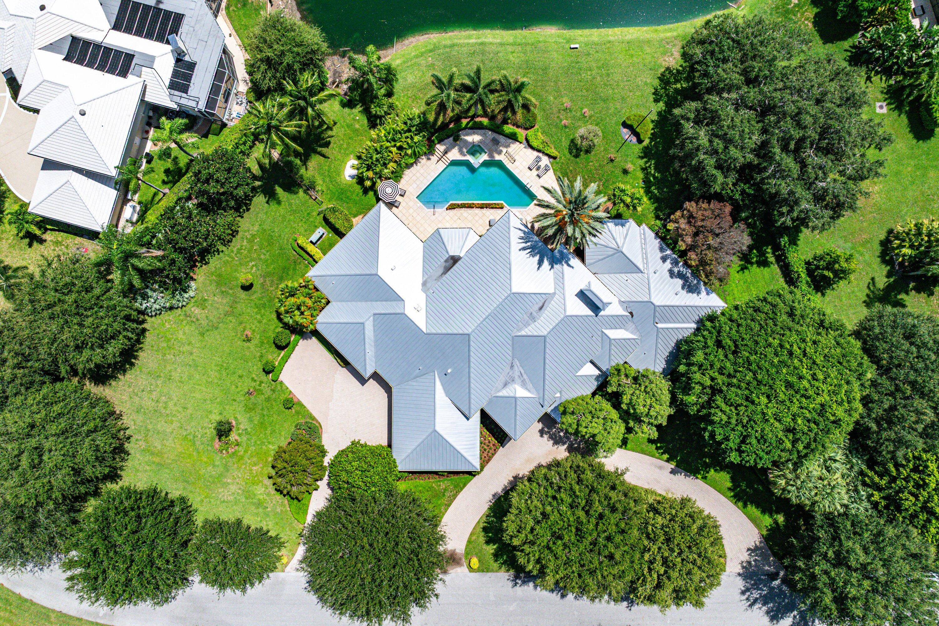 225 Oakview Drive