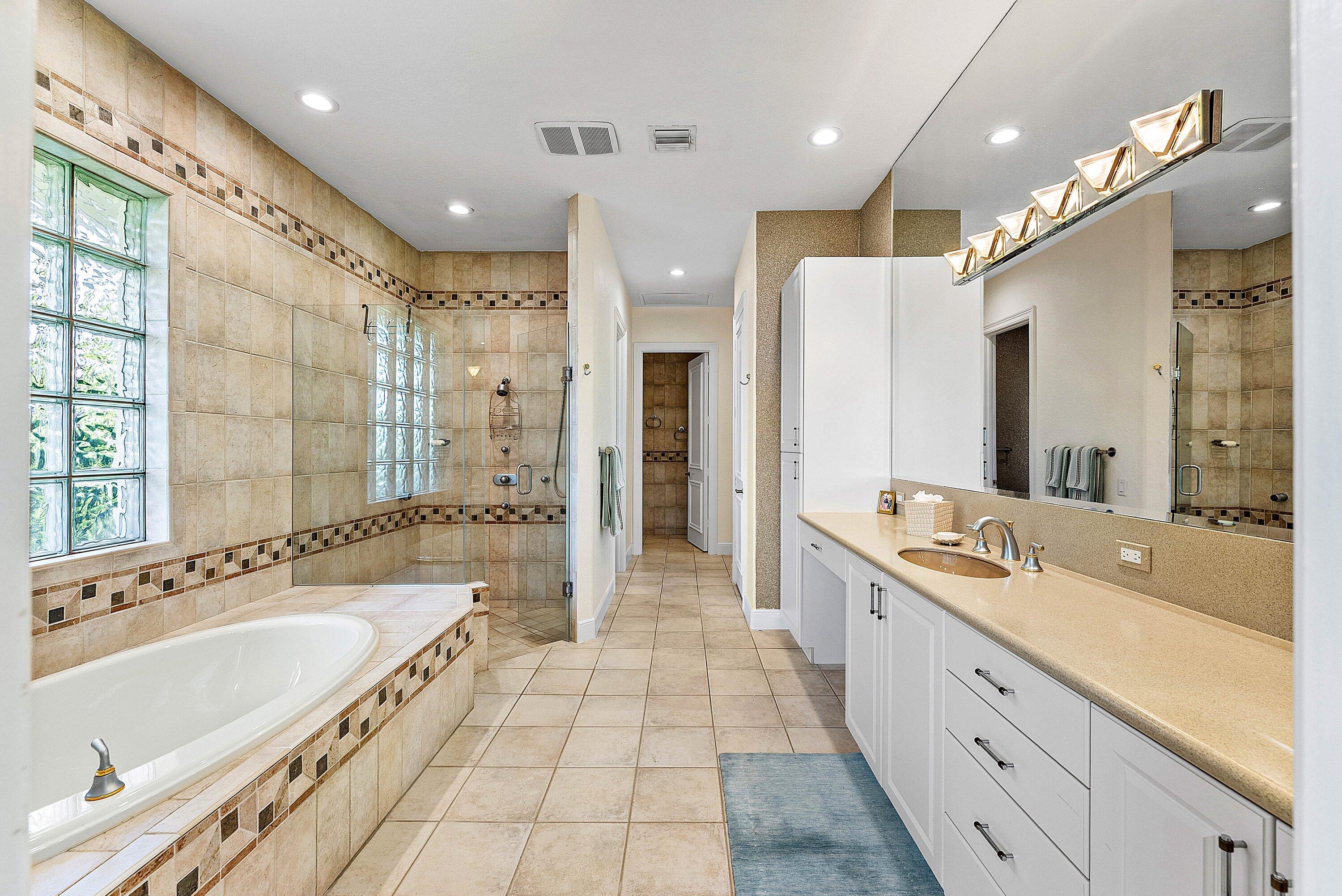 225 Oakview Drive