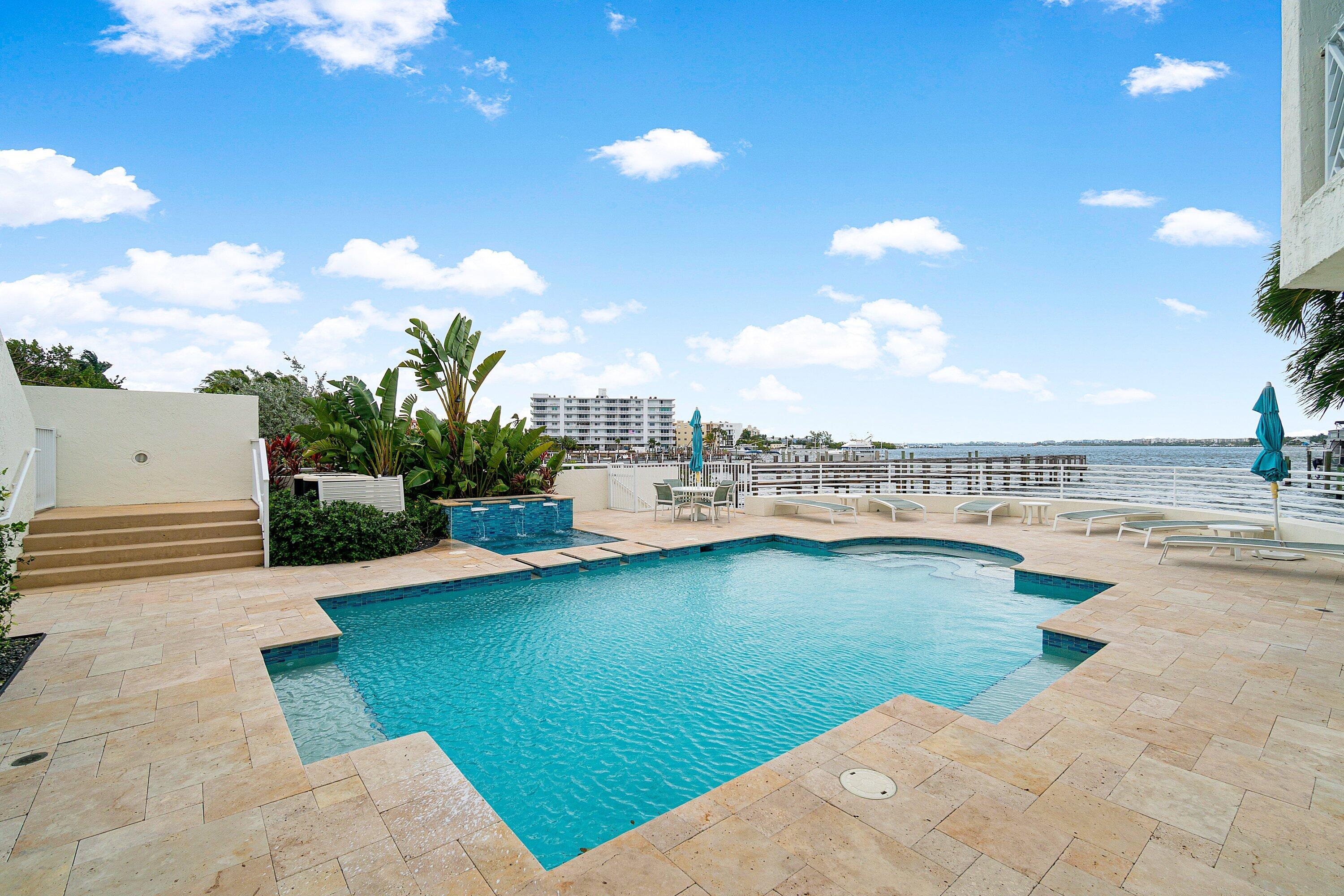 309 E Ocean Avenue 205