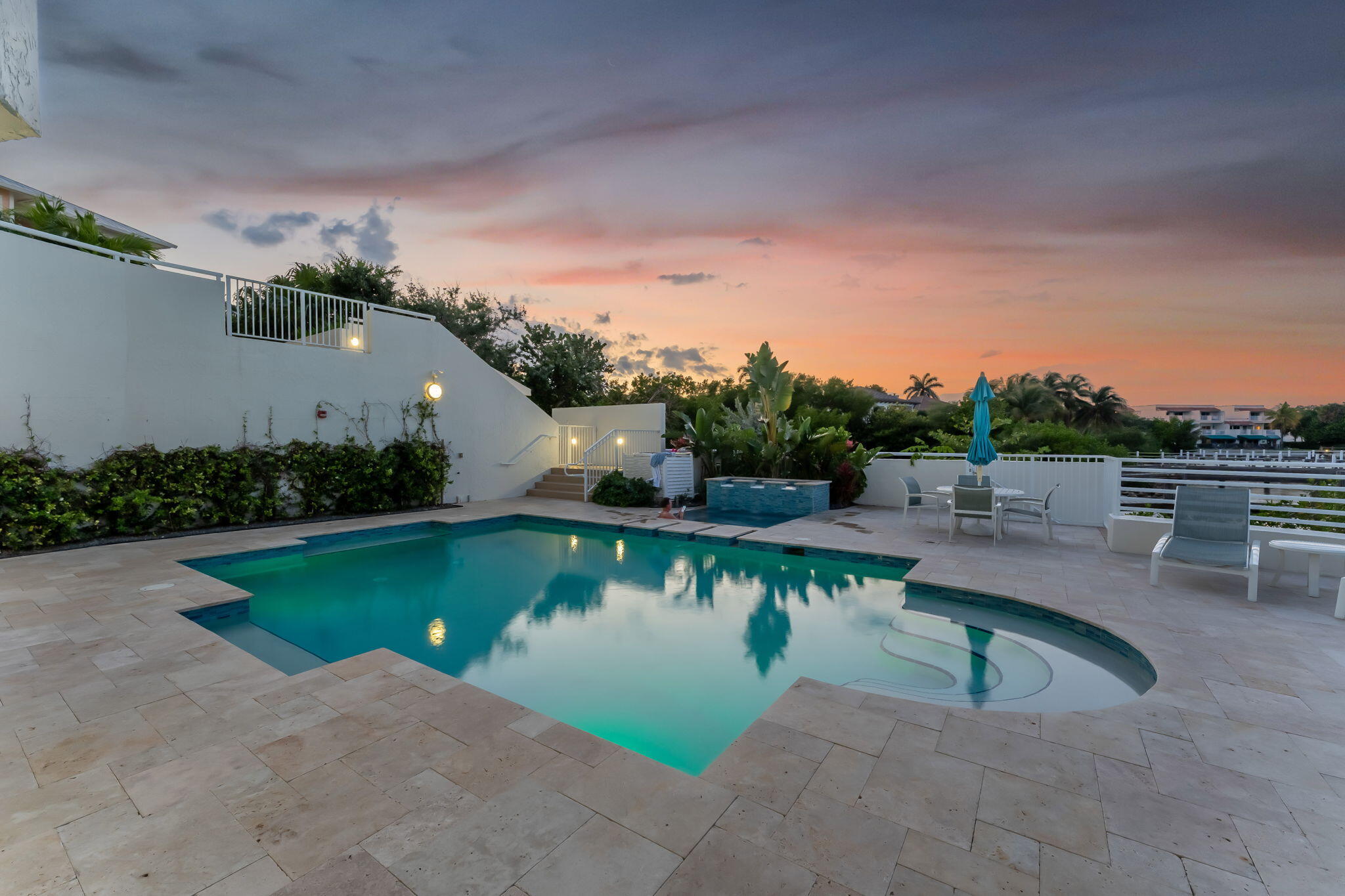 309 E Ocean Avenue 205