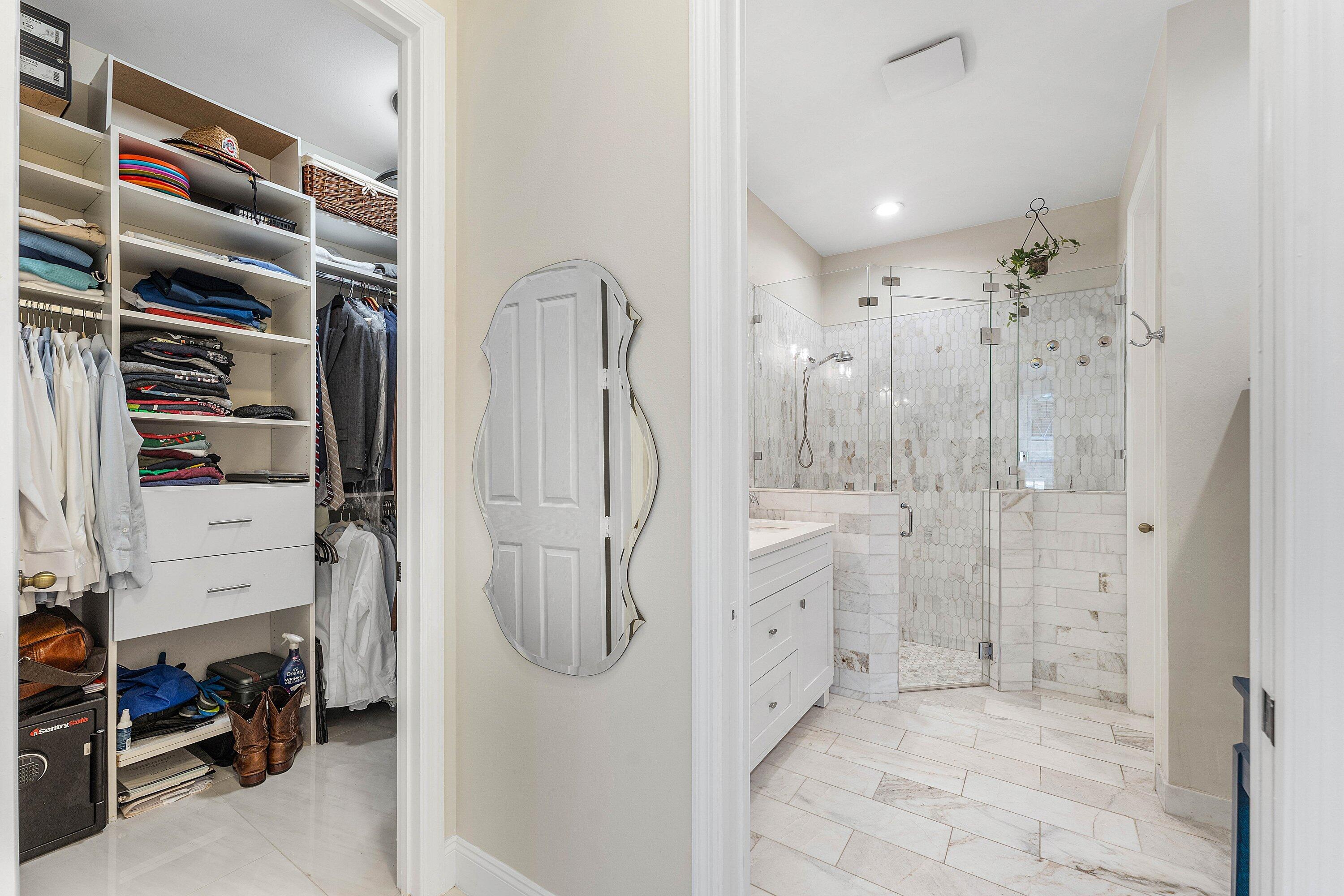 5827 Via De La Plata Circle