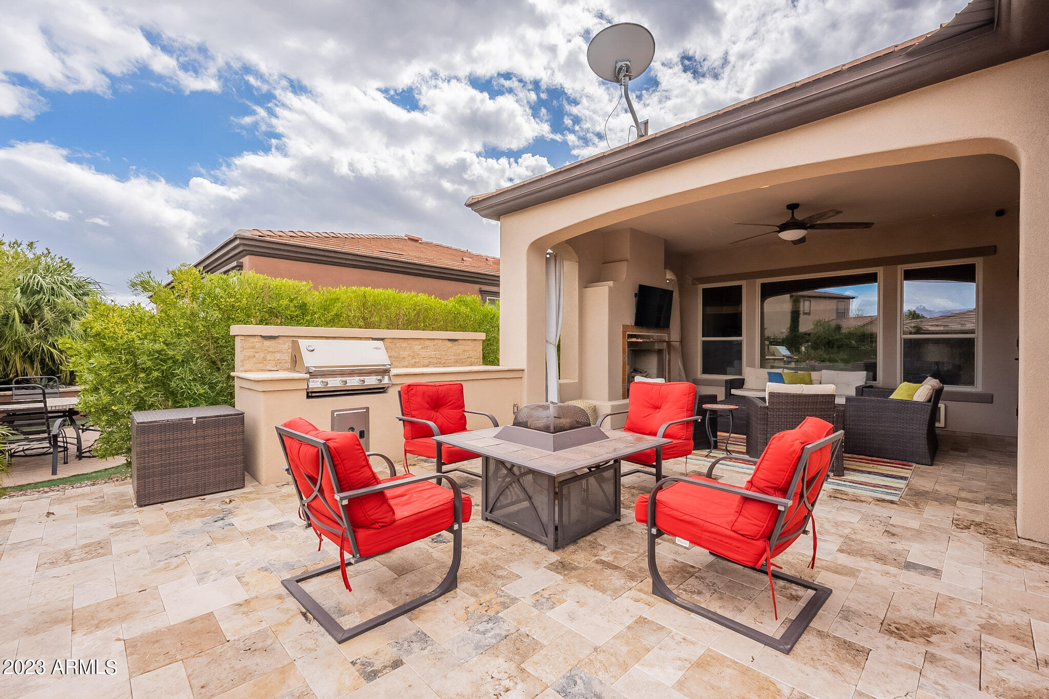 1558 E SWEET CITRUS Drive