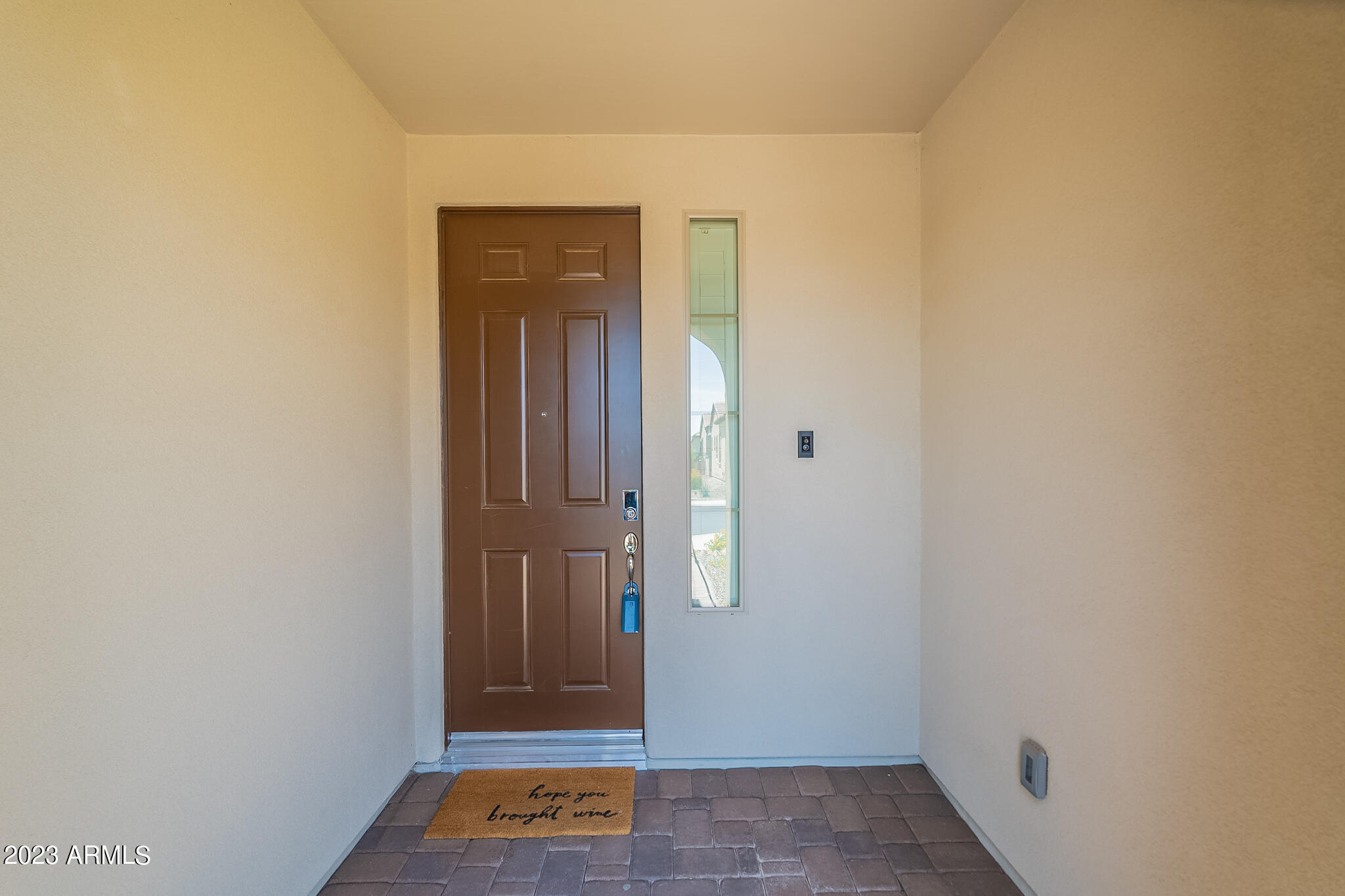 92 E ILOCA Lane