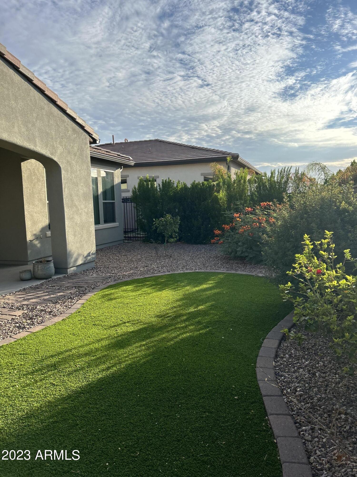 181 E TANGERINE Path