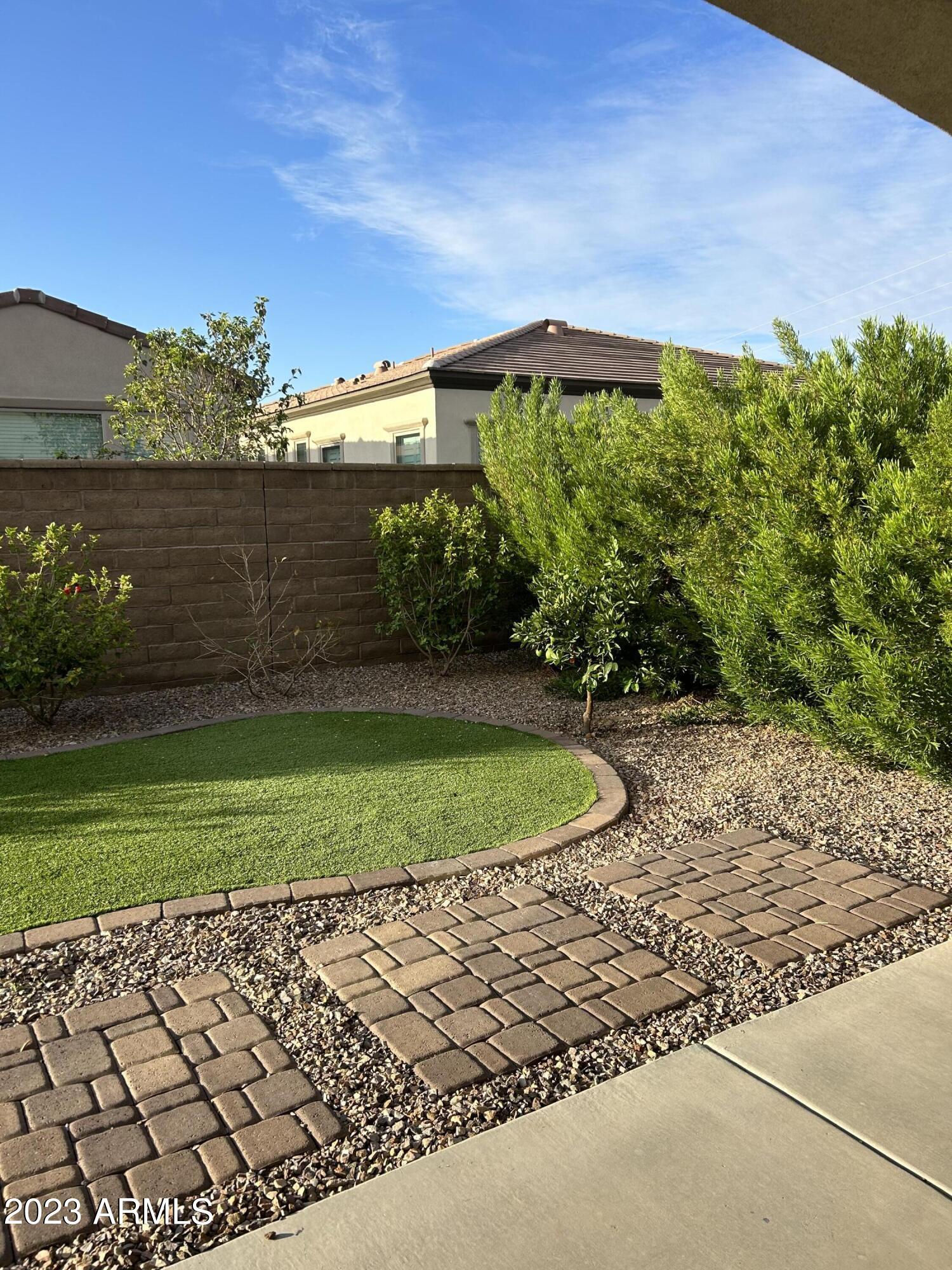 181 E TANGERINE Path