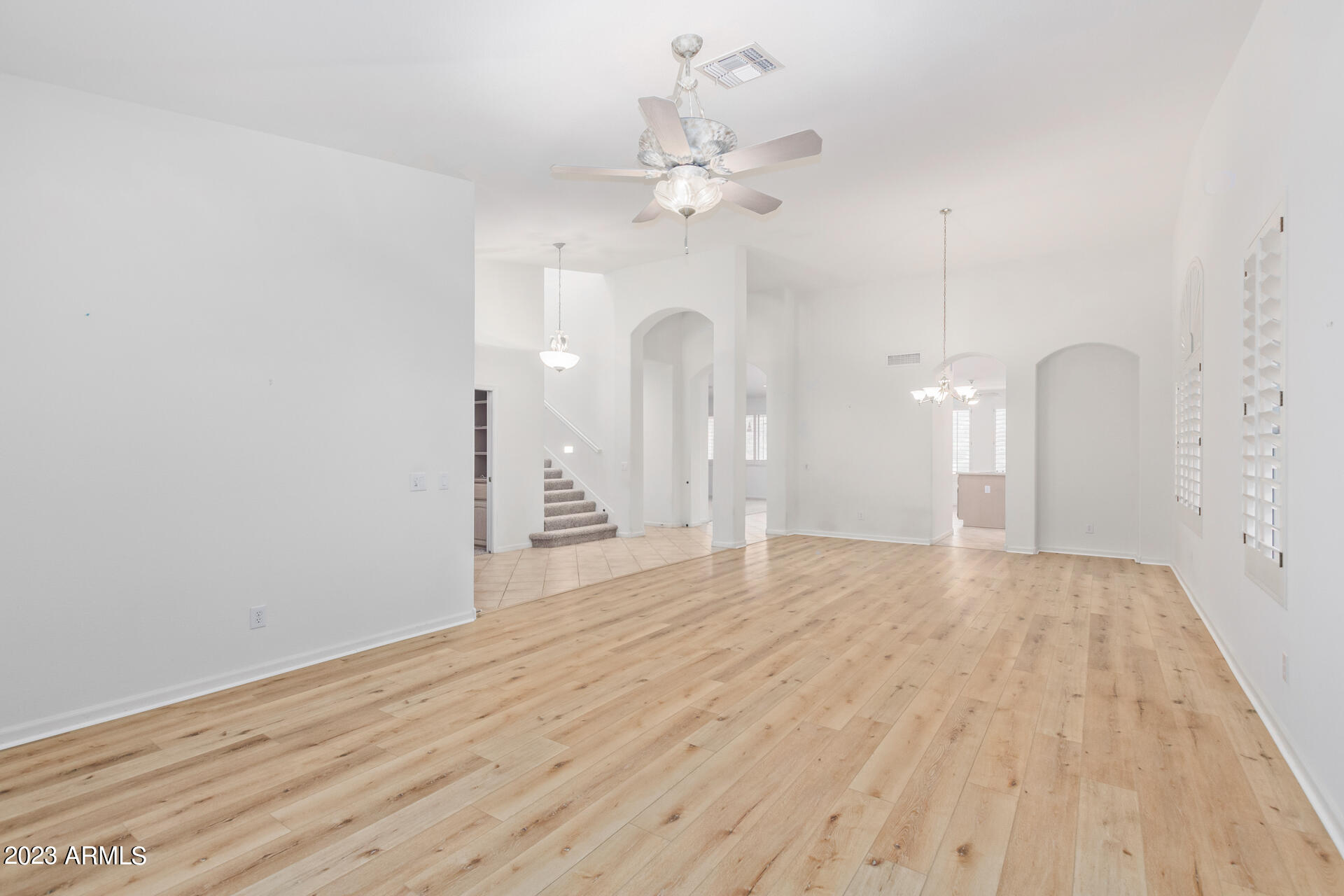 10014 E ARROWVALE Drive