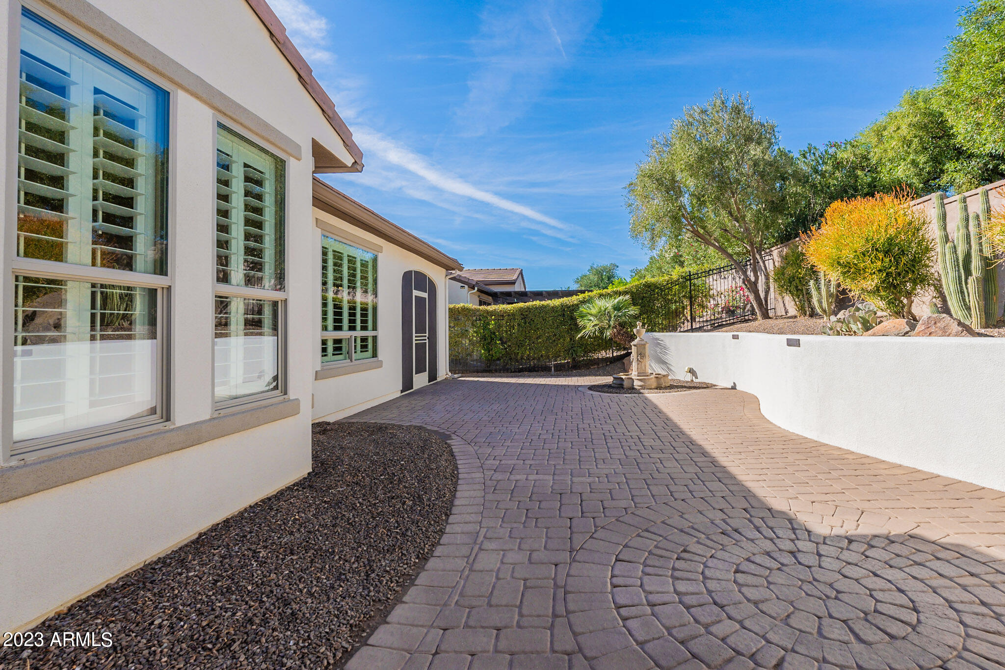 1732 E VESPER Trail