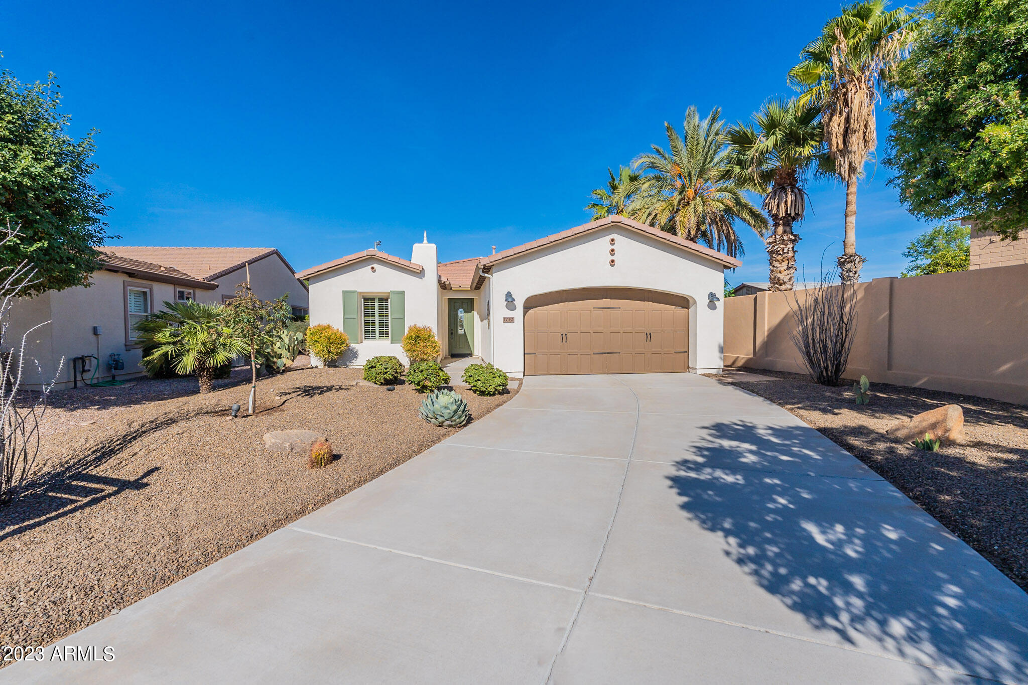 1732 E VESPER Trail