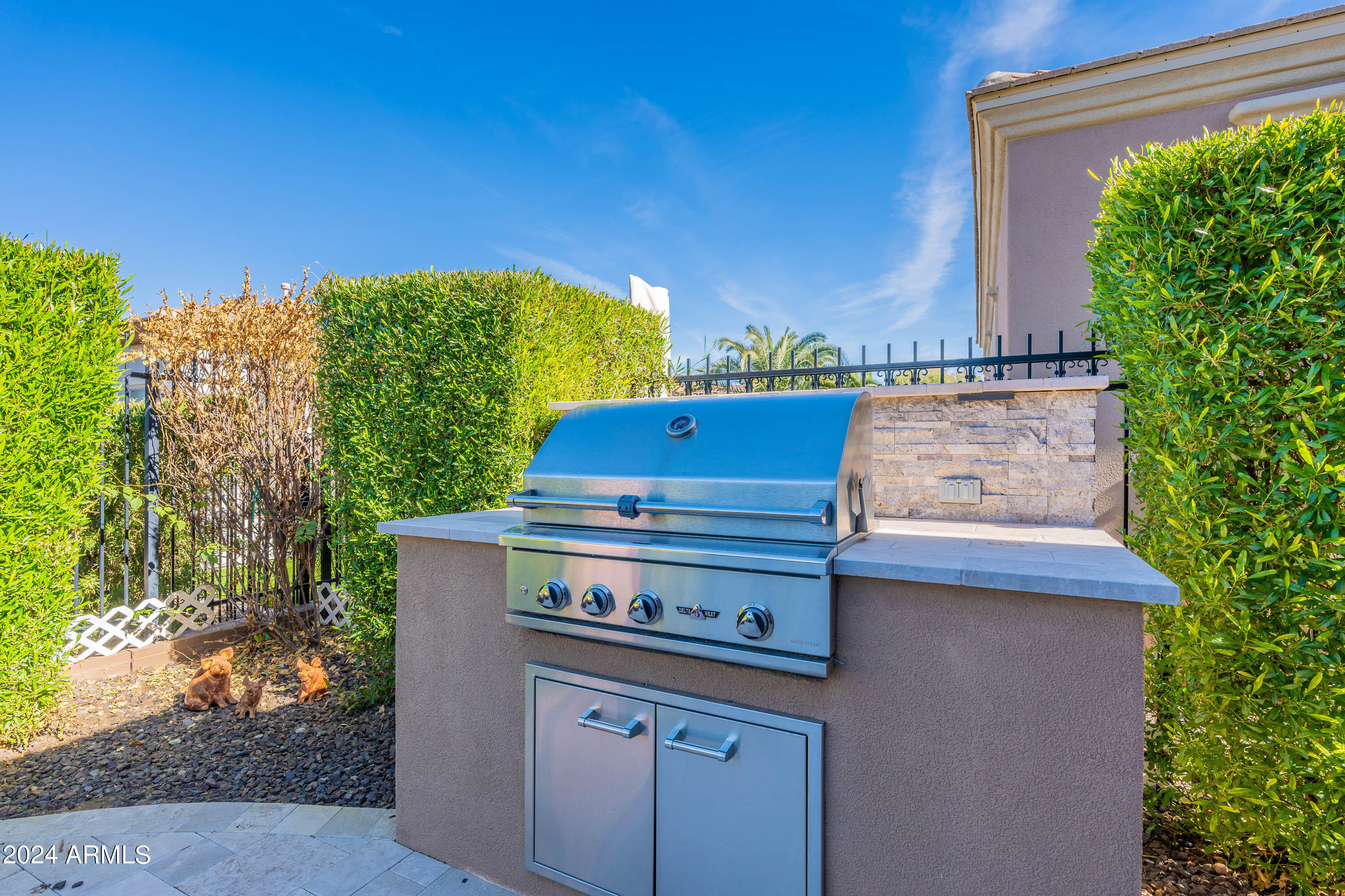 1208 E SWEET CITRUS Drive