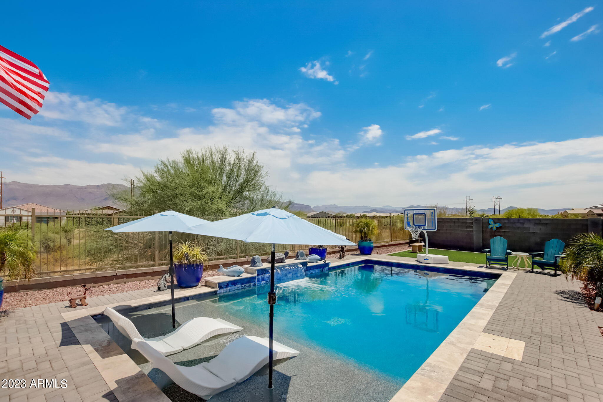 11802 E RED BUTTE
