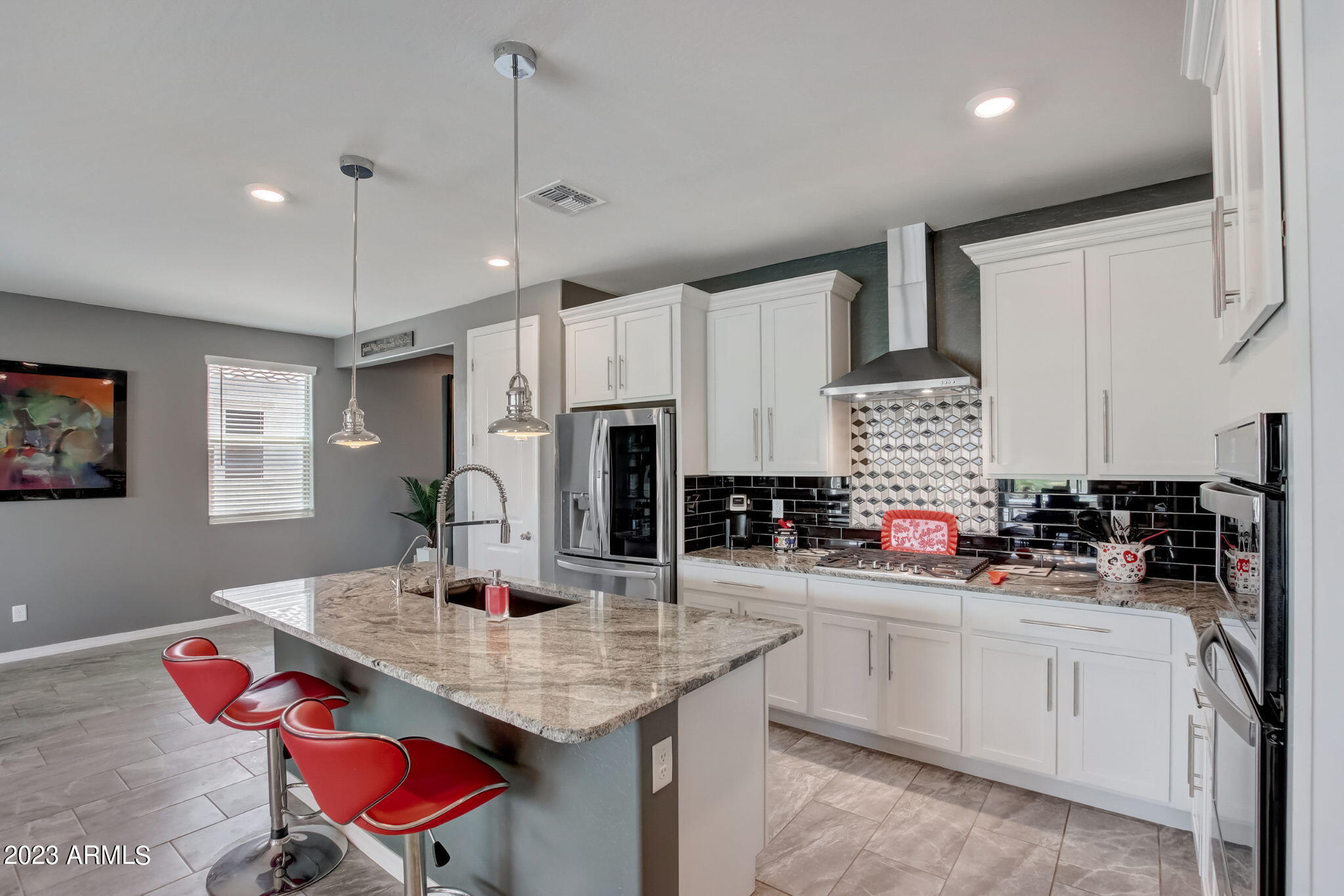 11802 E RED BUTTE