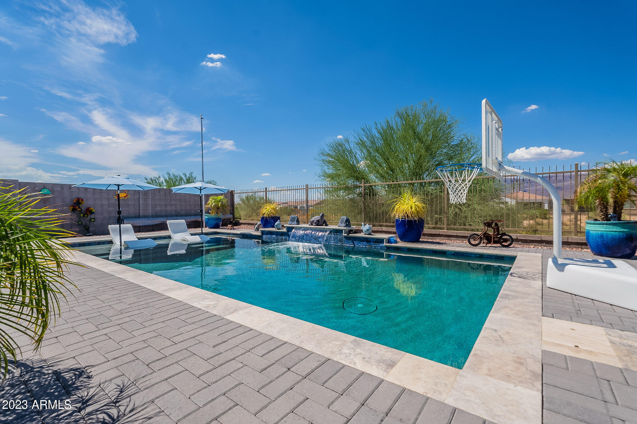 11802 E RED BUTTE