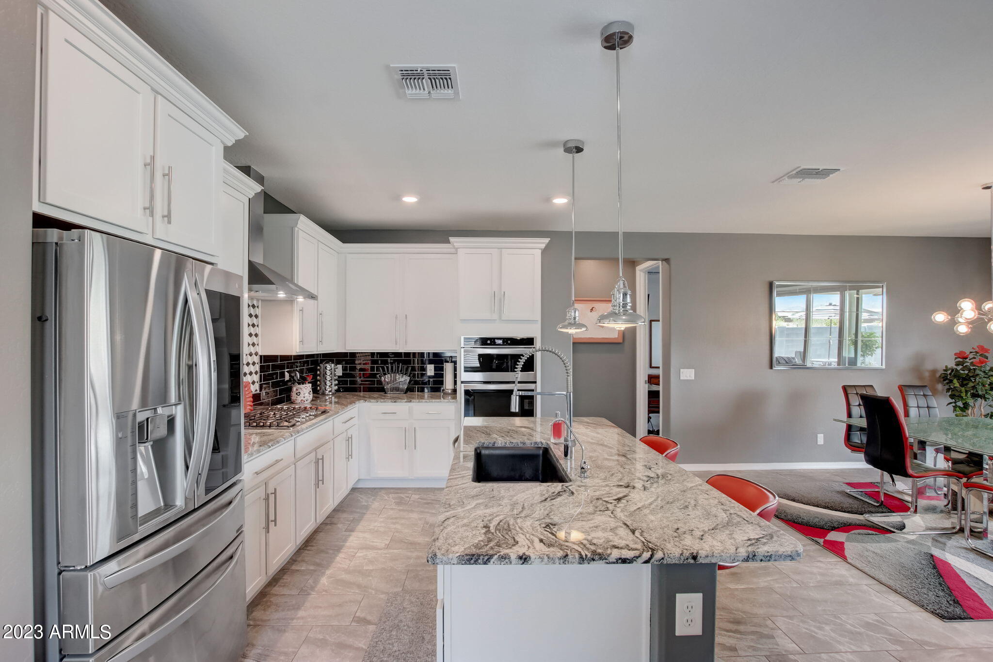 11802 E RED BUTTE