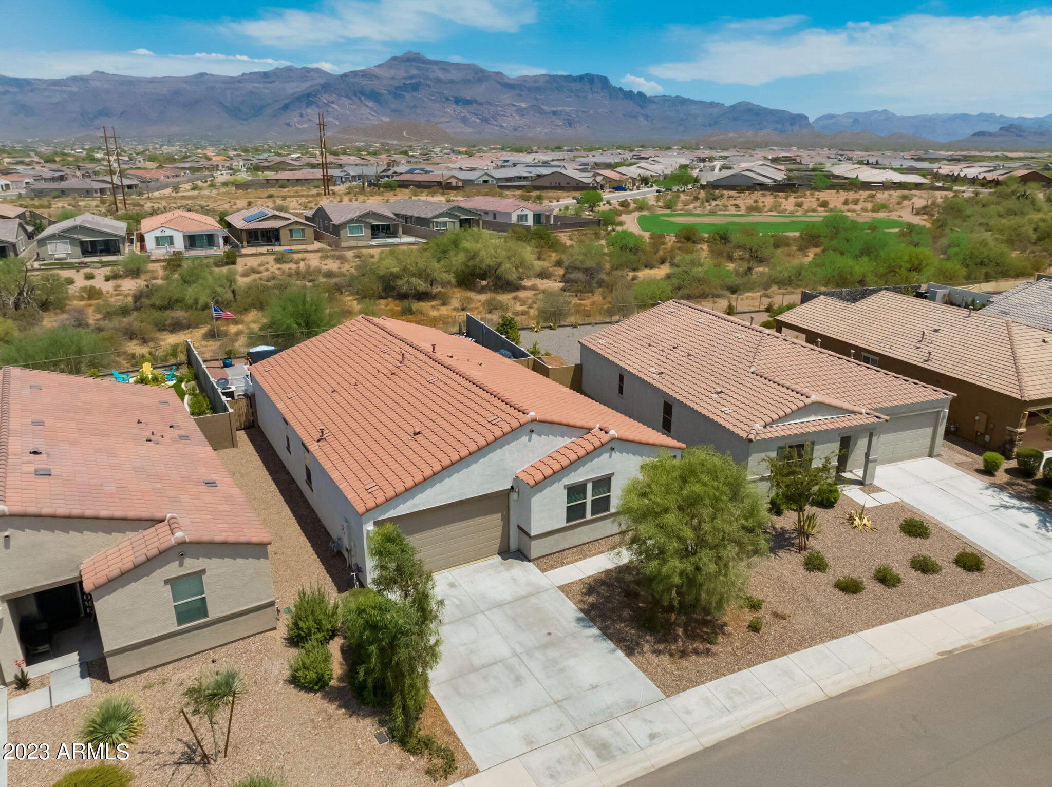 11802 E RED BUTTE