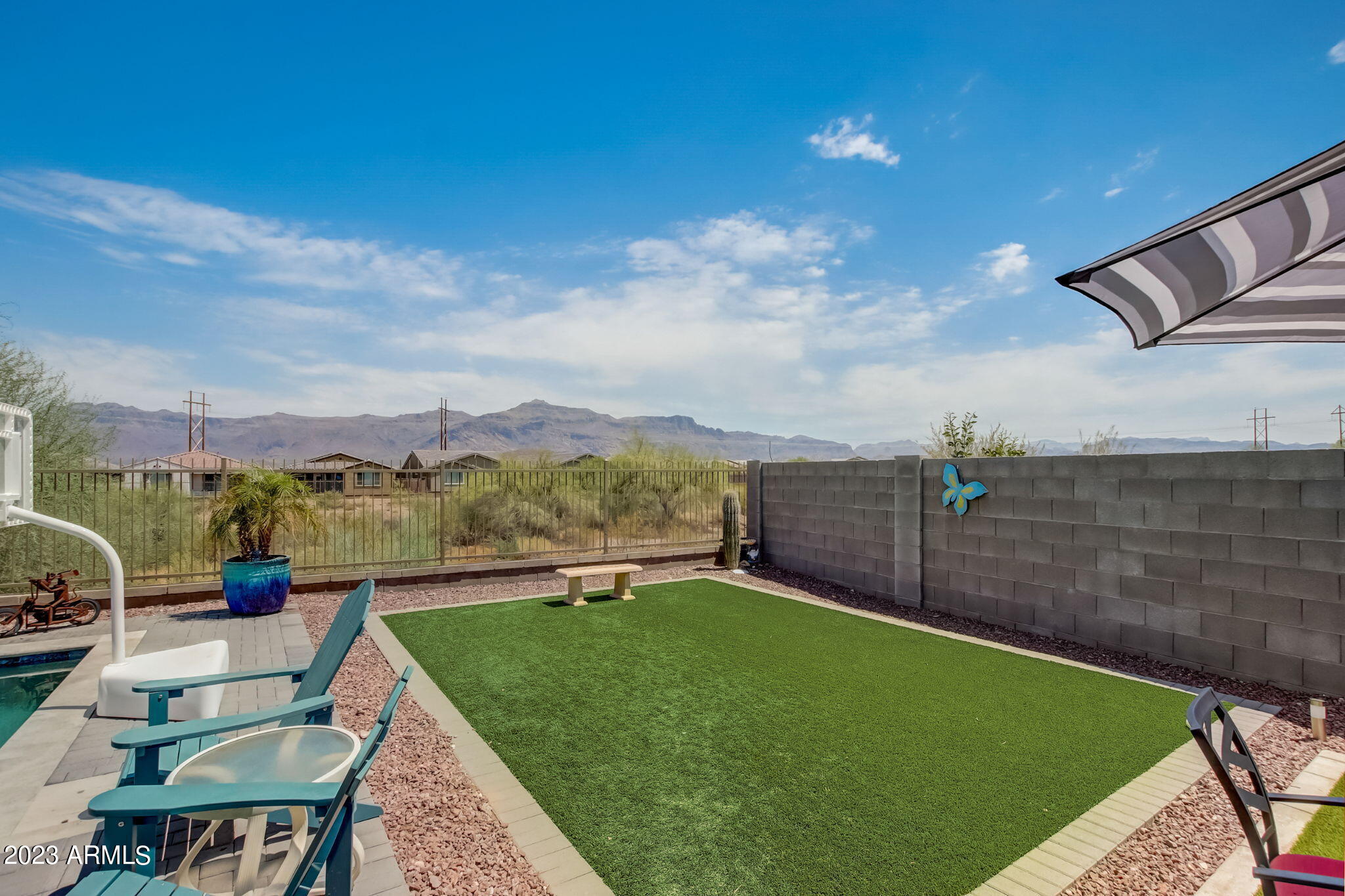 11802 E RED BUTTE