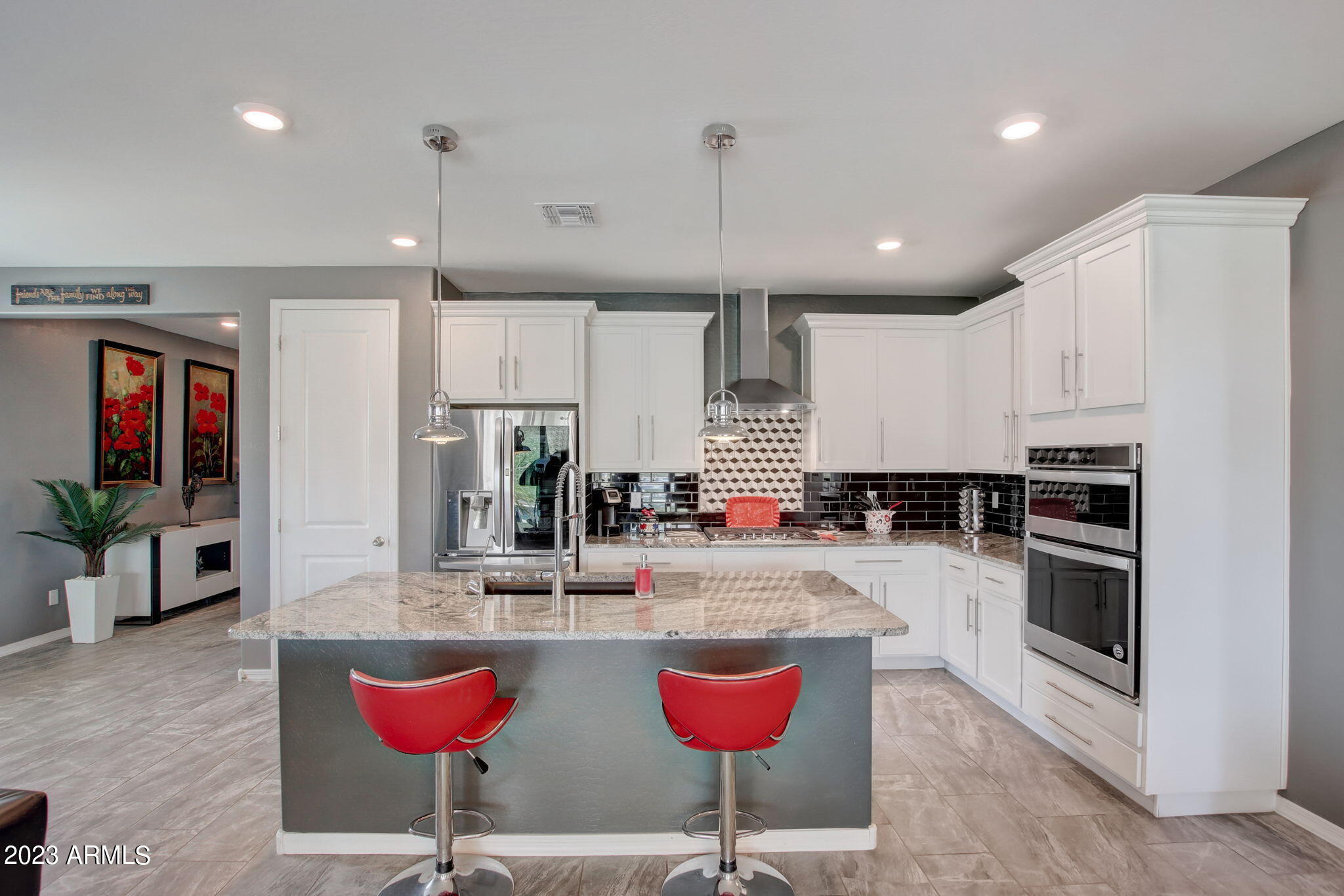 11802 E RED BUTTE