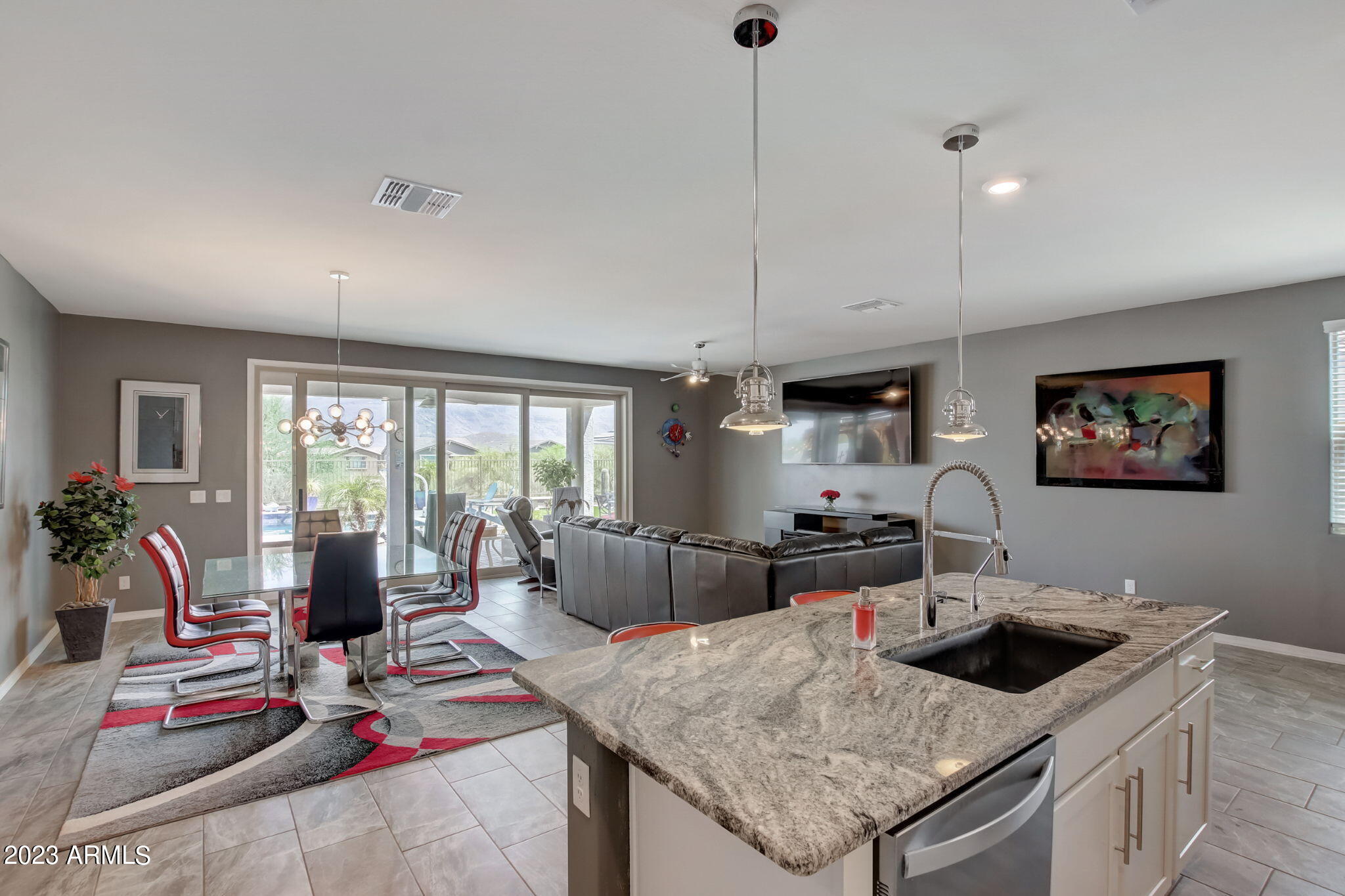 11802 E RED BUTTE