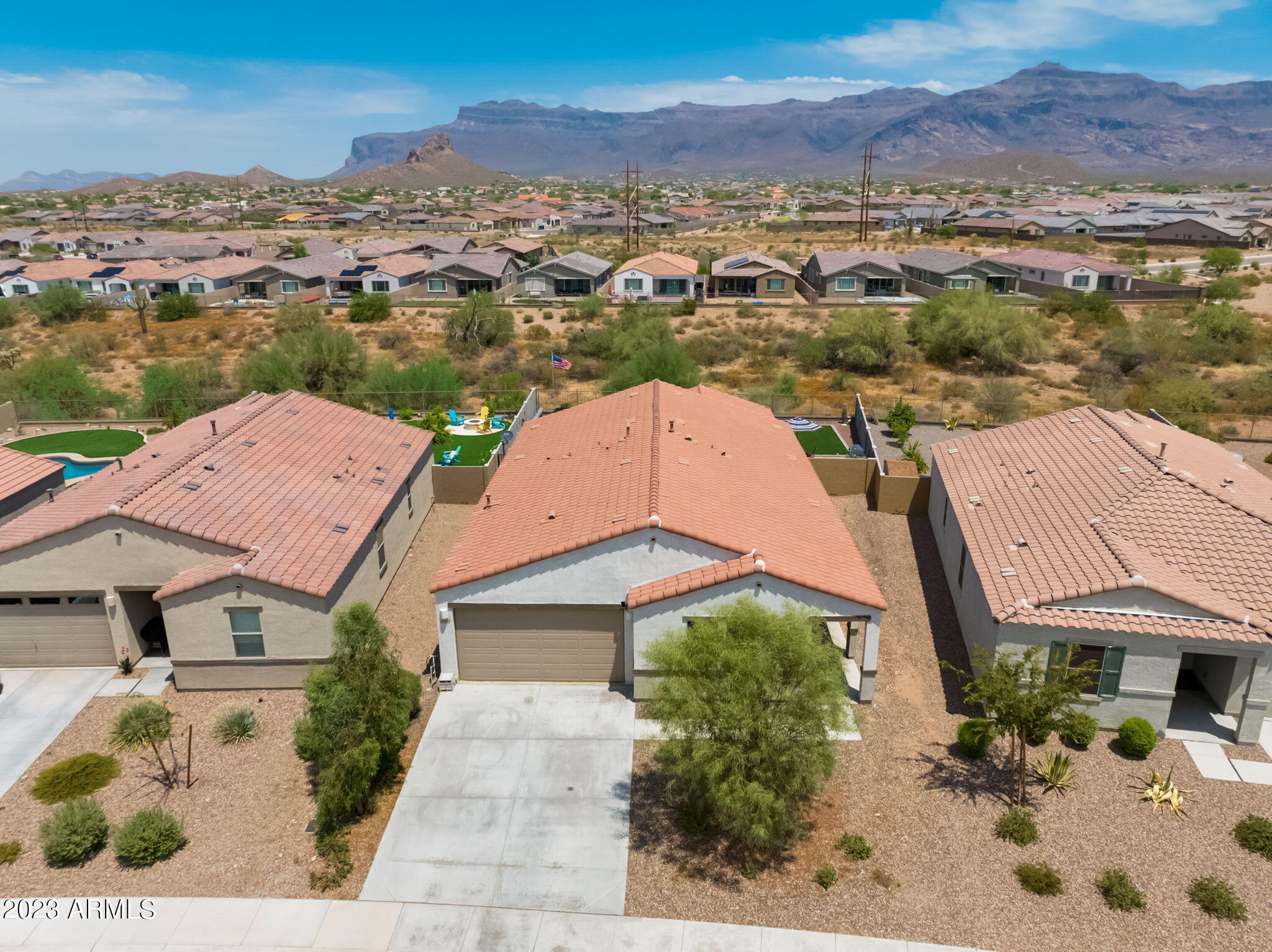 11802 E RED BUTTE