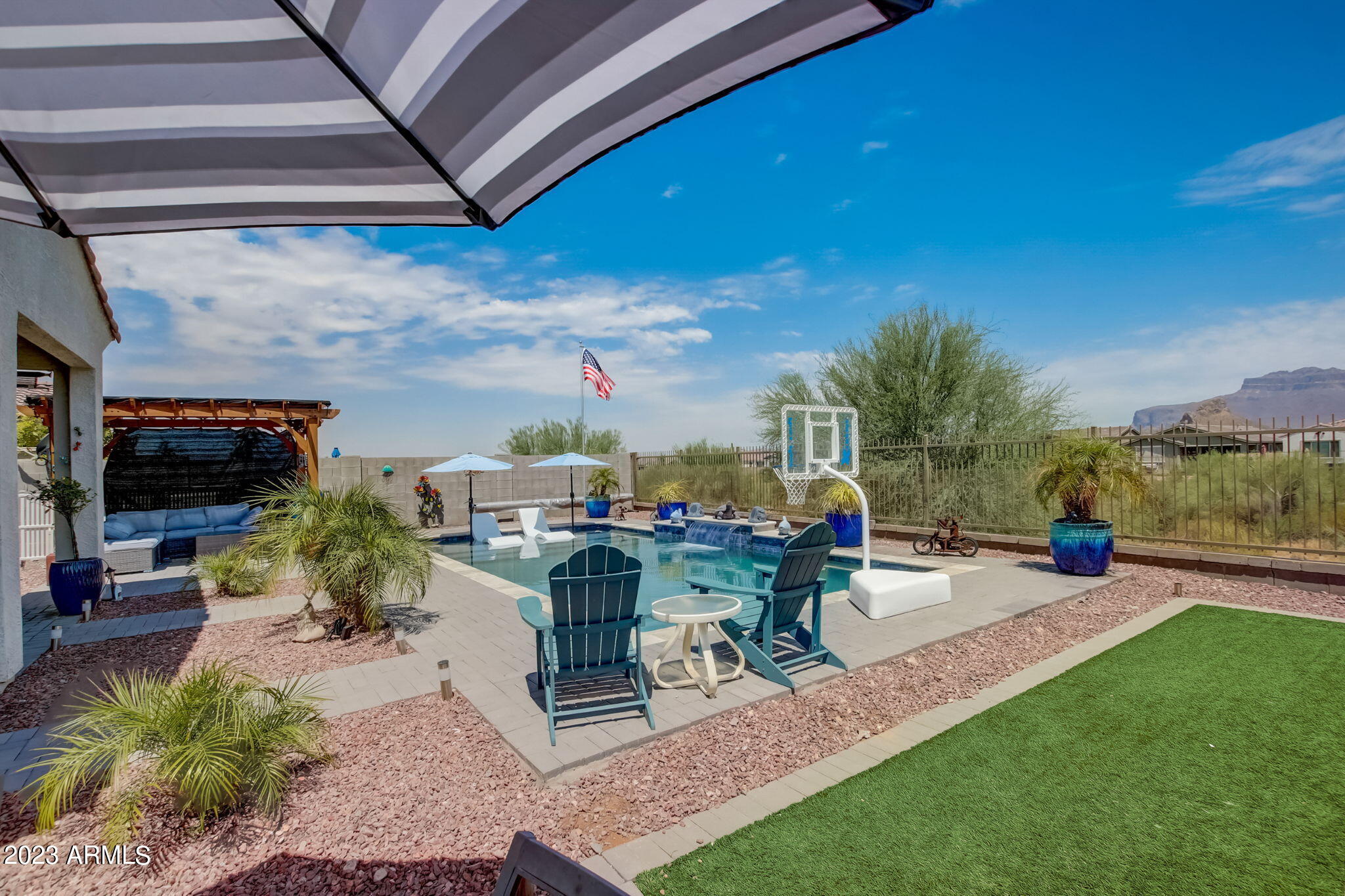 11802 E RED BUTTE