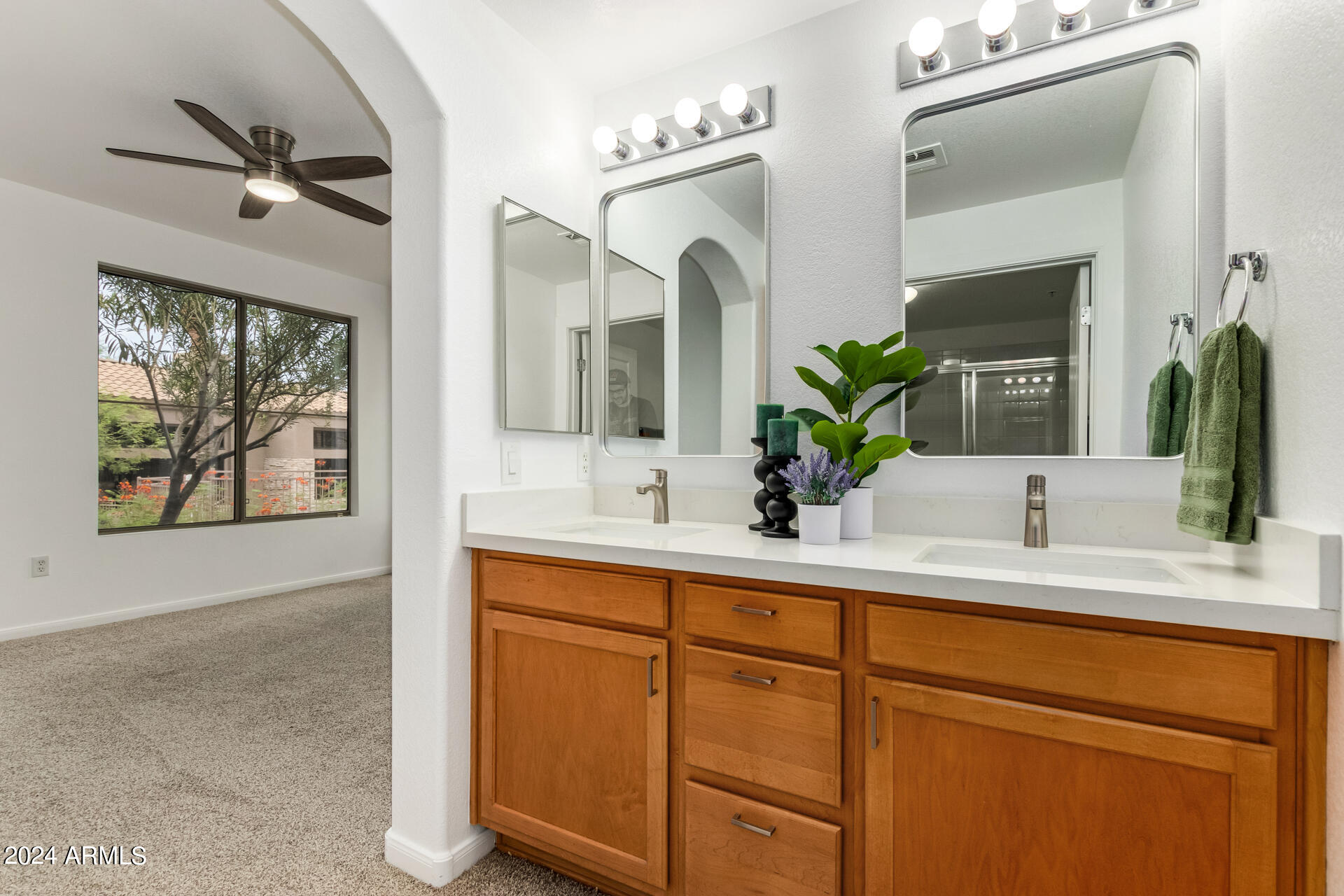 11680 E Sahuaro Drive, 1048