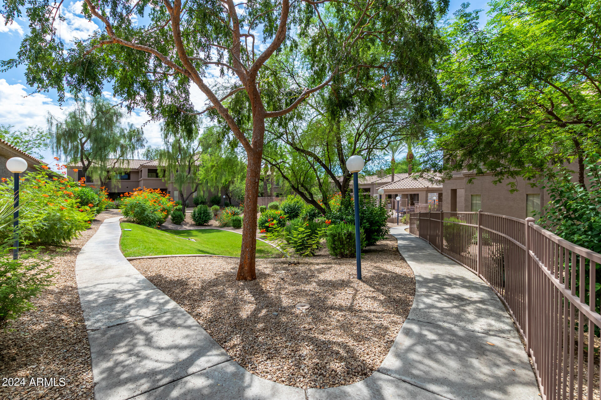 11680 E Sahuaro Drive, 1048