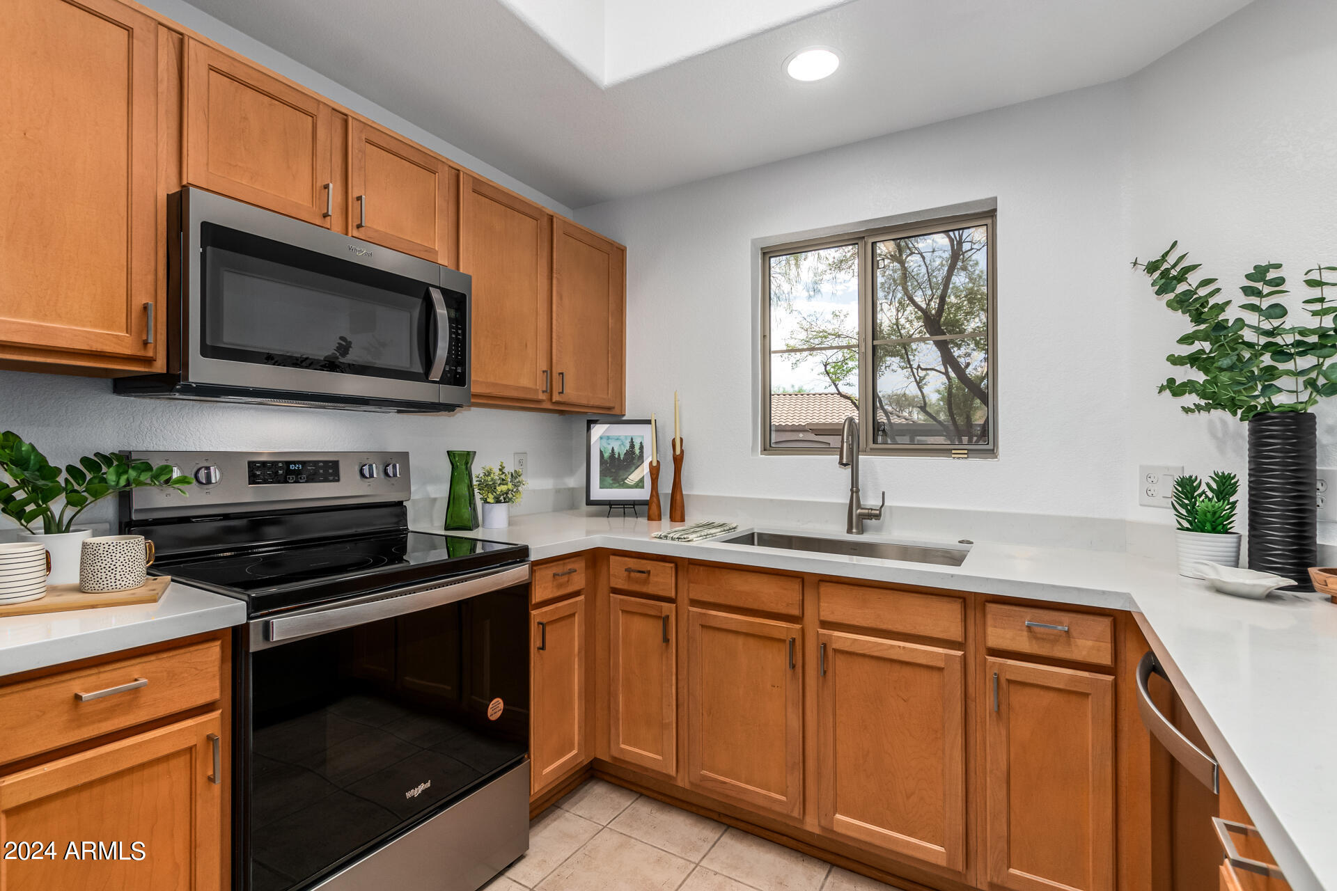 11680 E Sahuaro Drive, 1048