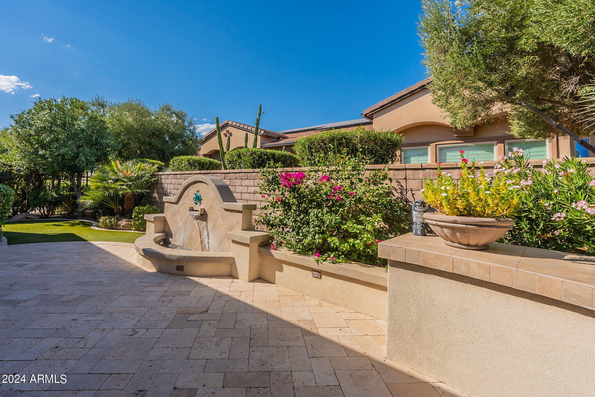 1764 E ALEGRIA Road