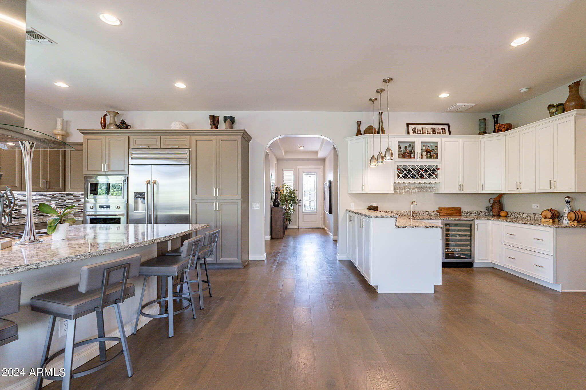 168 E ALCATARA Avenue