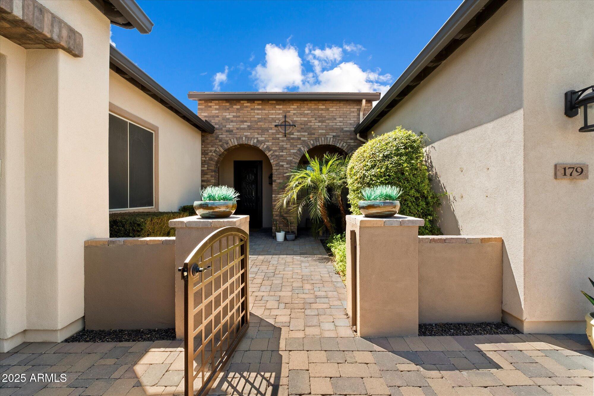 179 E CAMELLIA Way