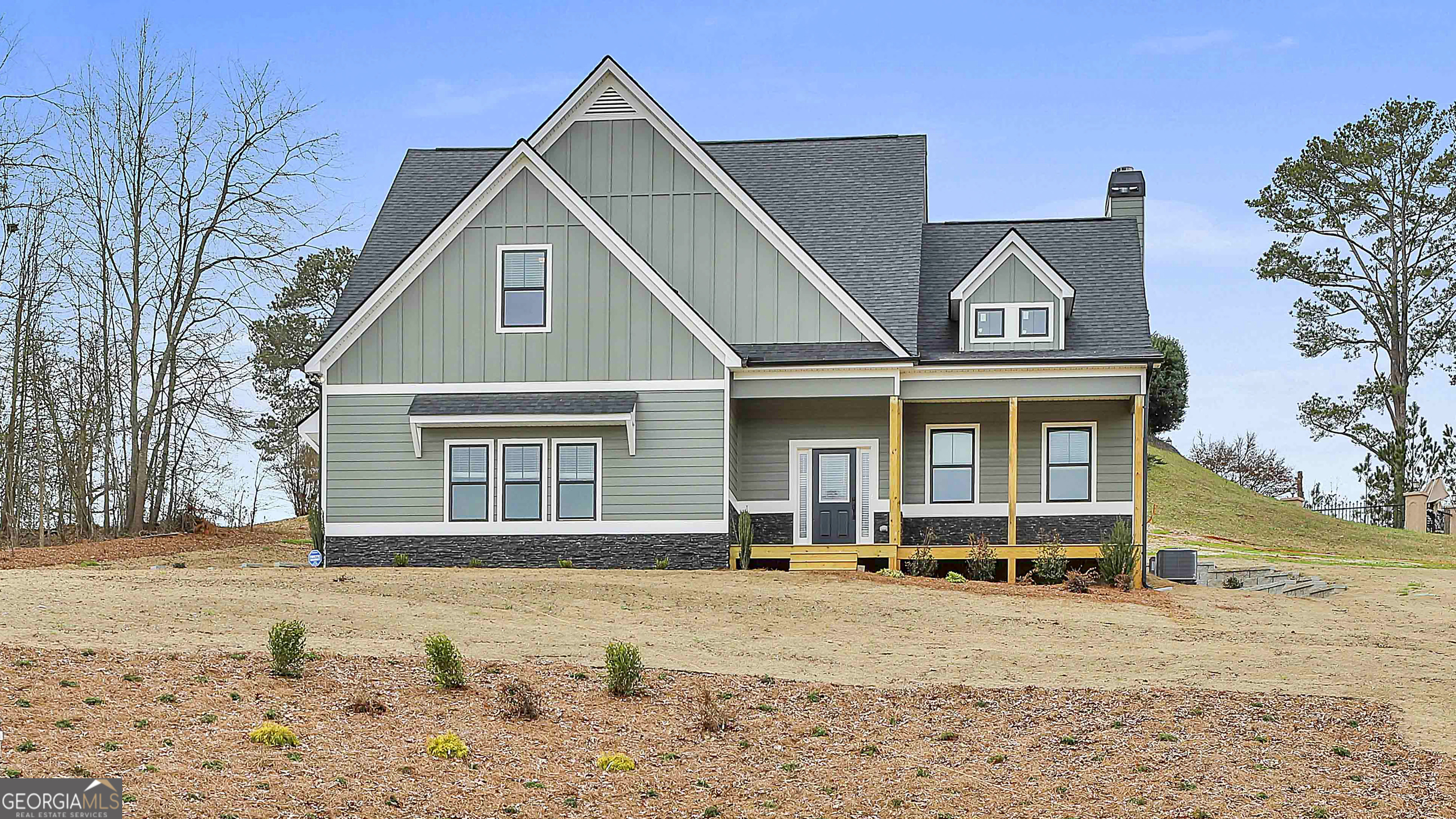 15 Long Shore Way