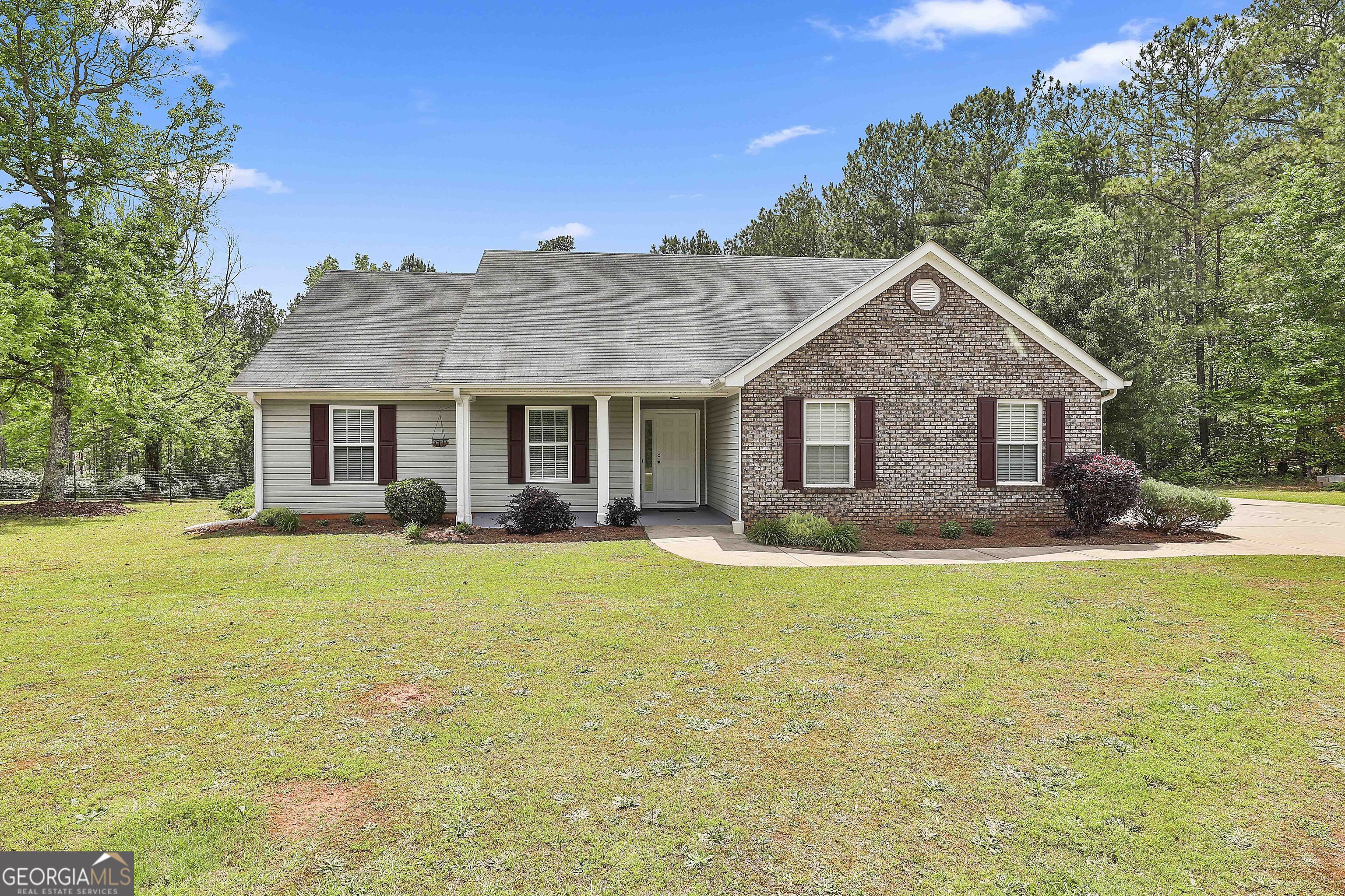 208 Rockhouse Road