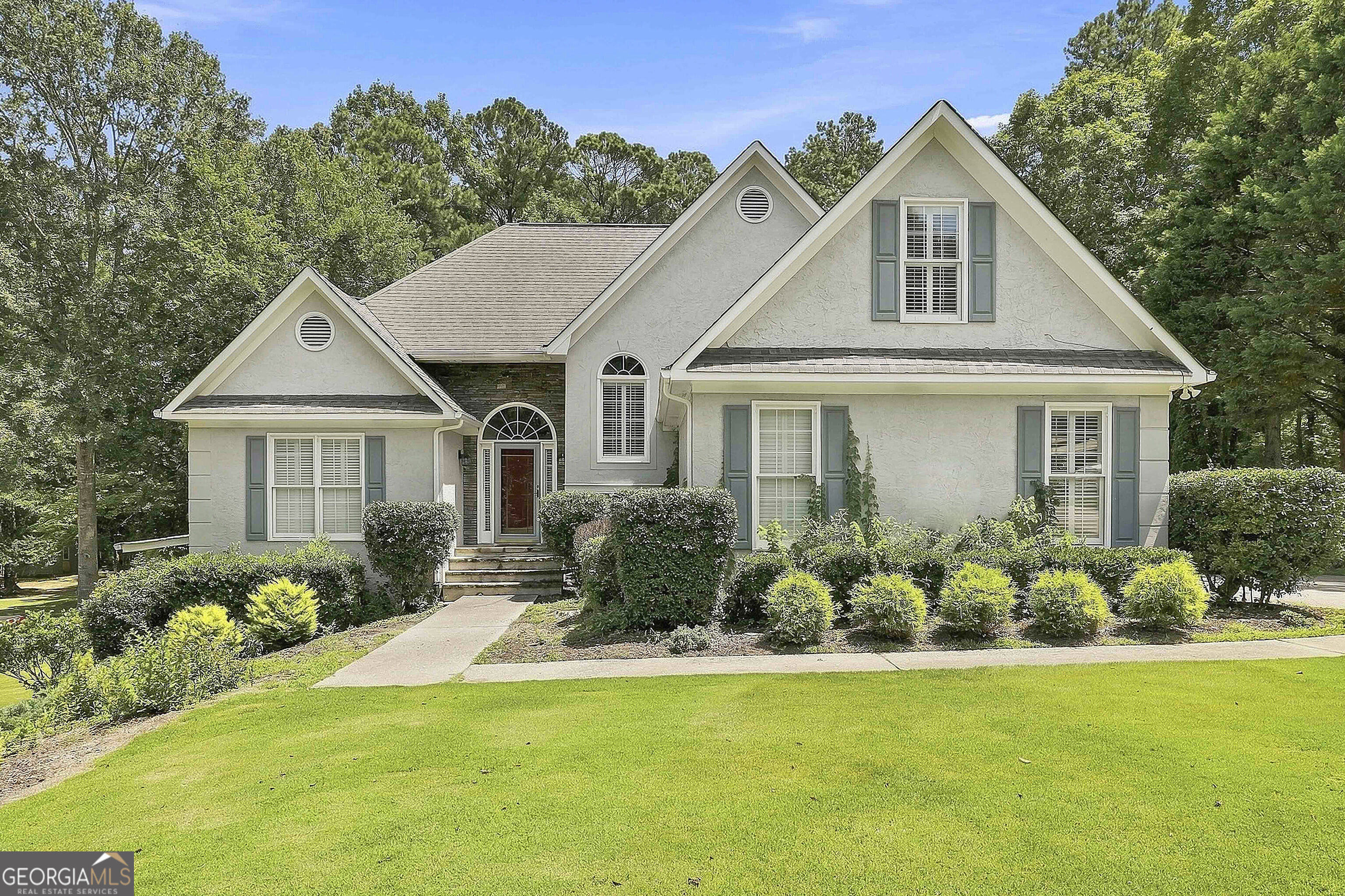 380 Weeping Willow Way