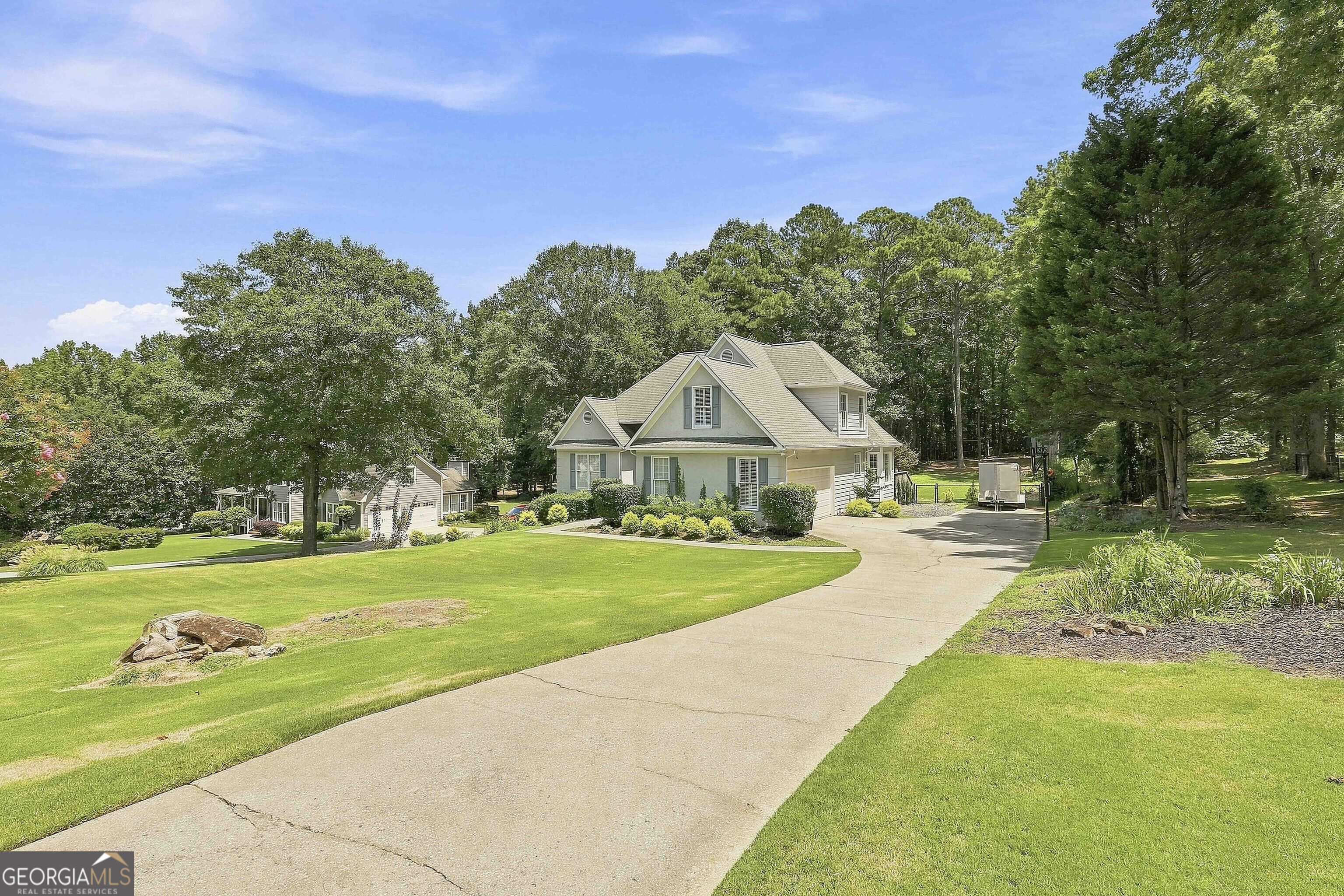 380 Weeping Willow Way