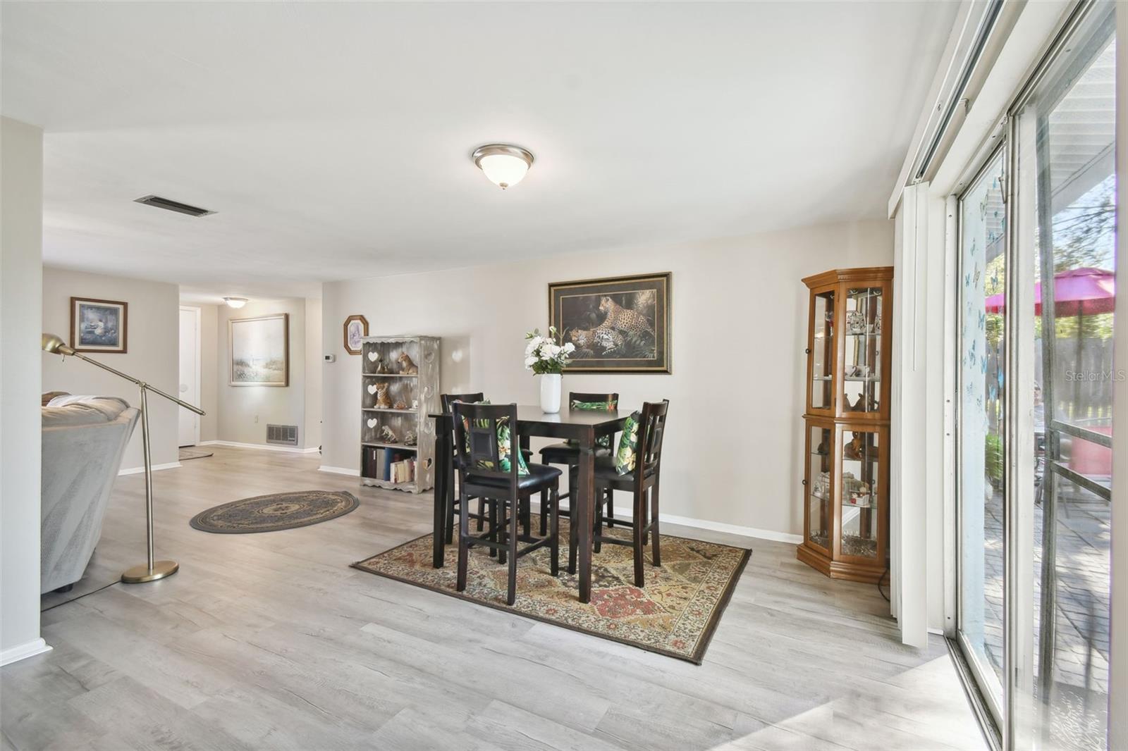 7710 BIRCHWOOD DR
