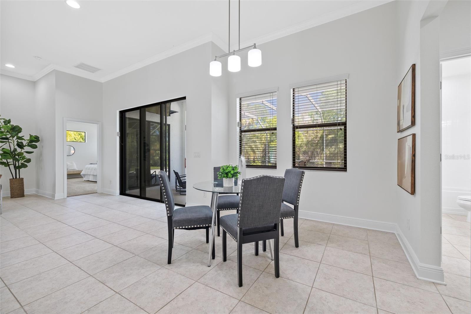 310 COCKLE SHELL LOOP